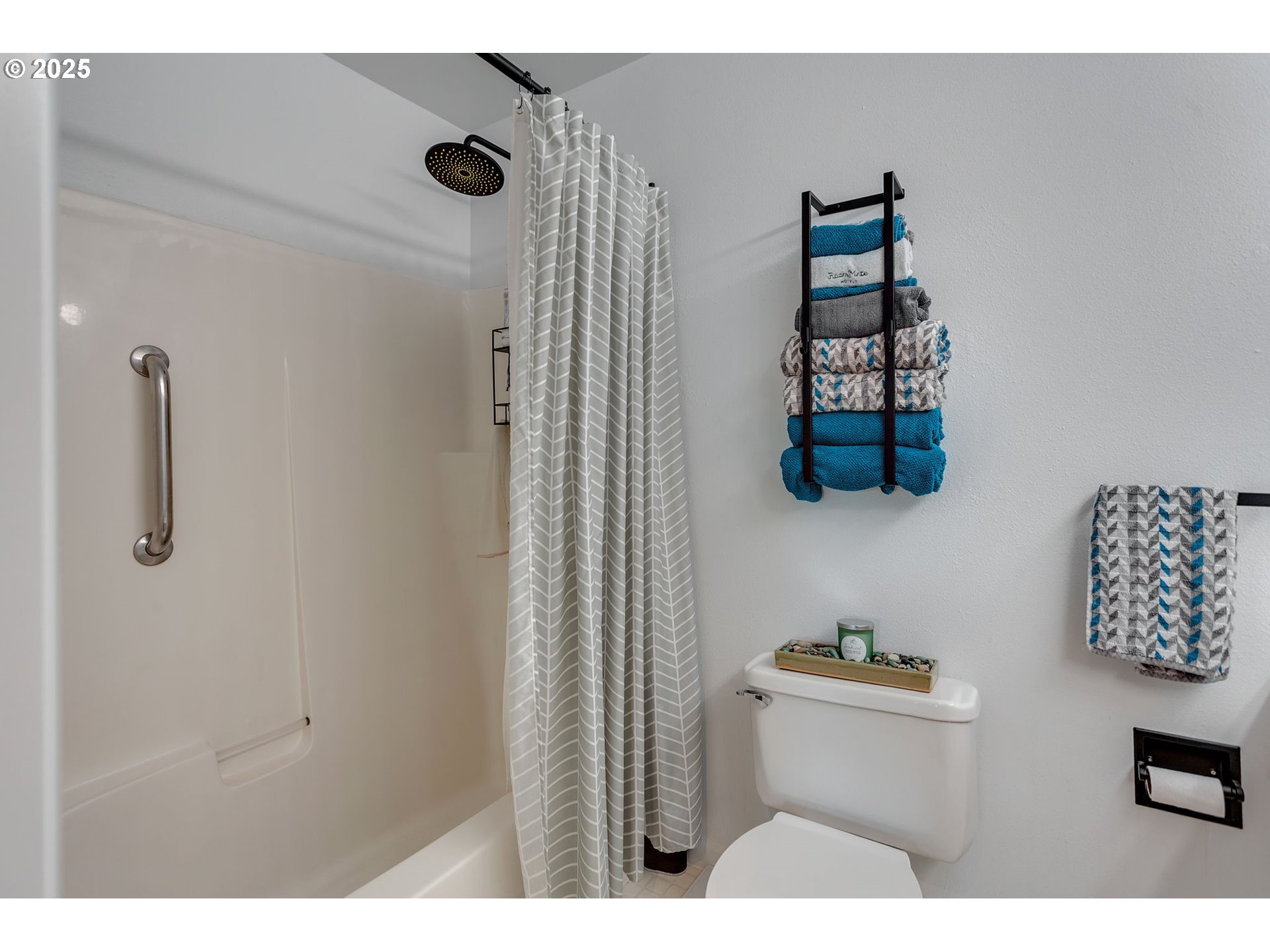 5110 S LANDING DR 103