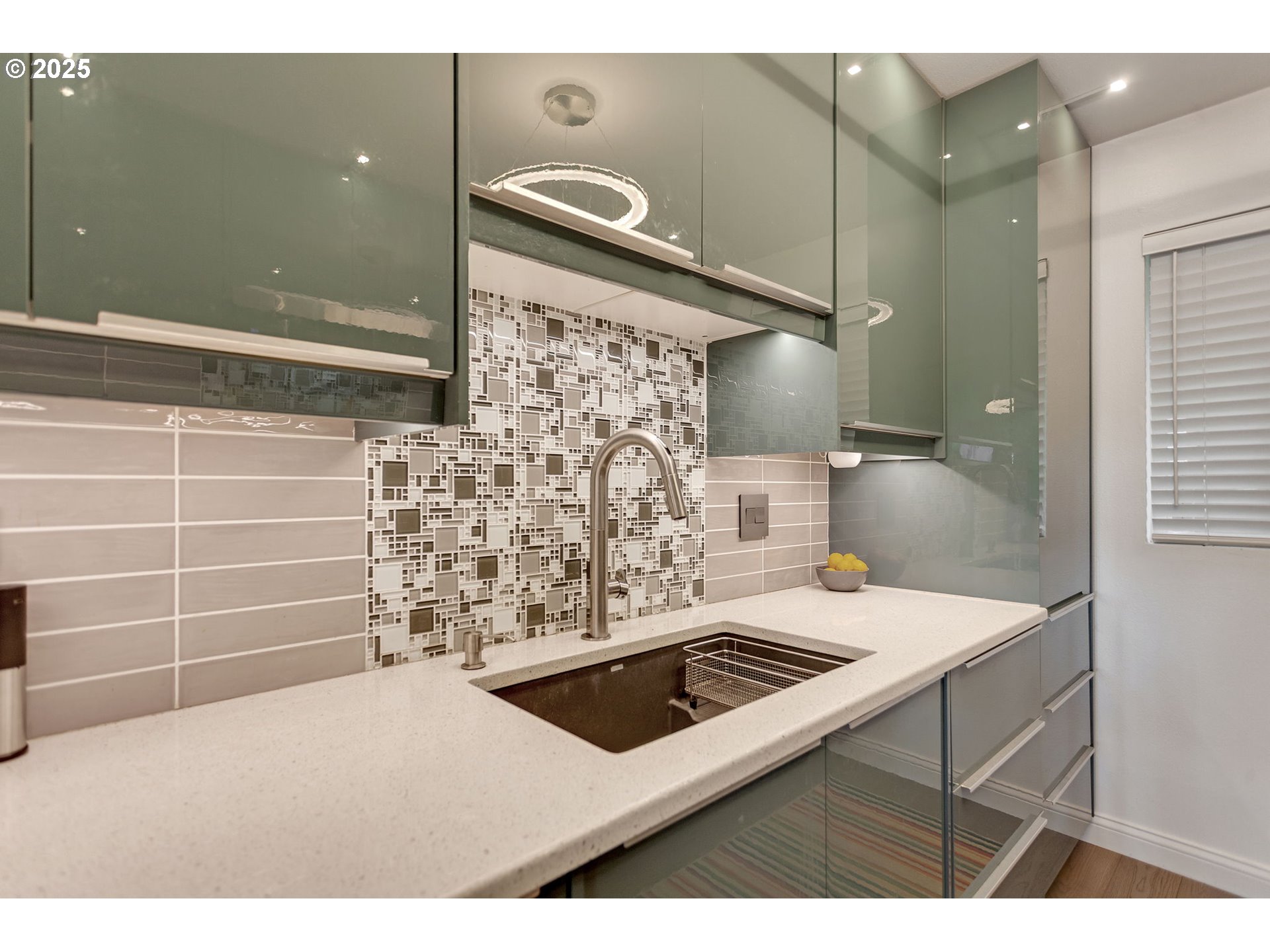 5110 S LANDING DR 103