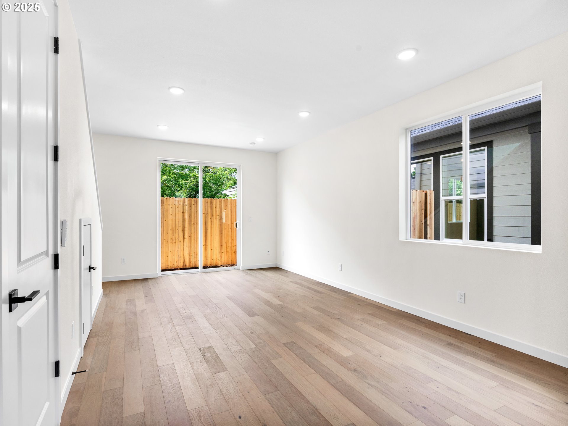 6721 SE Gladstone ST, Portland