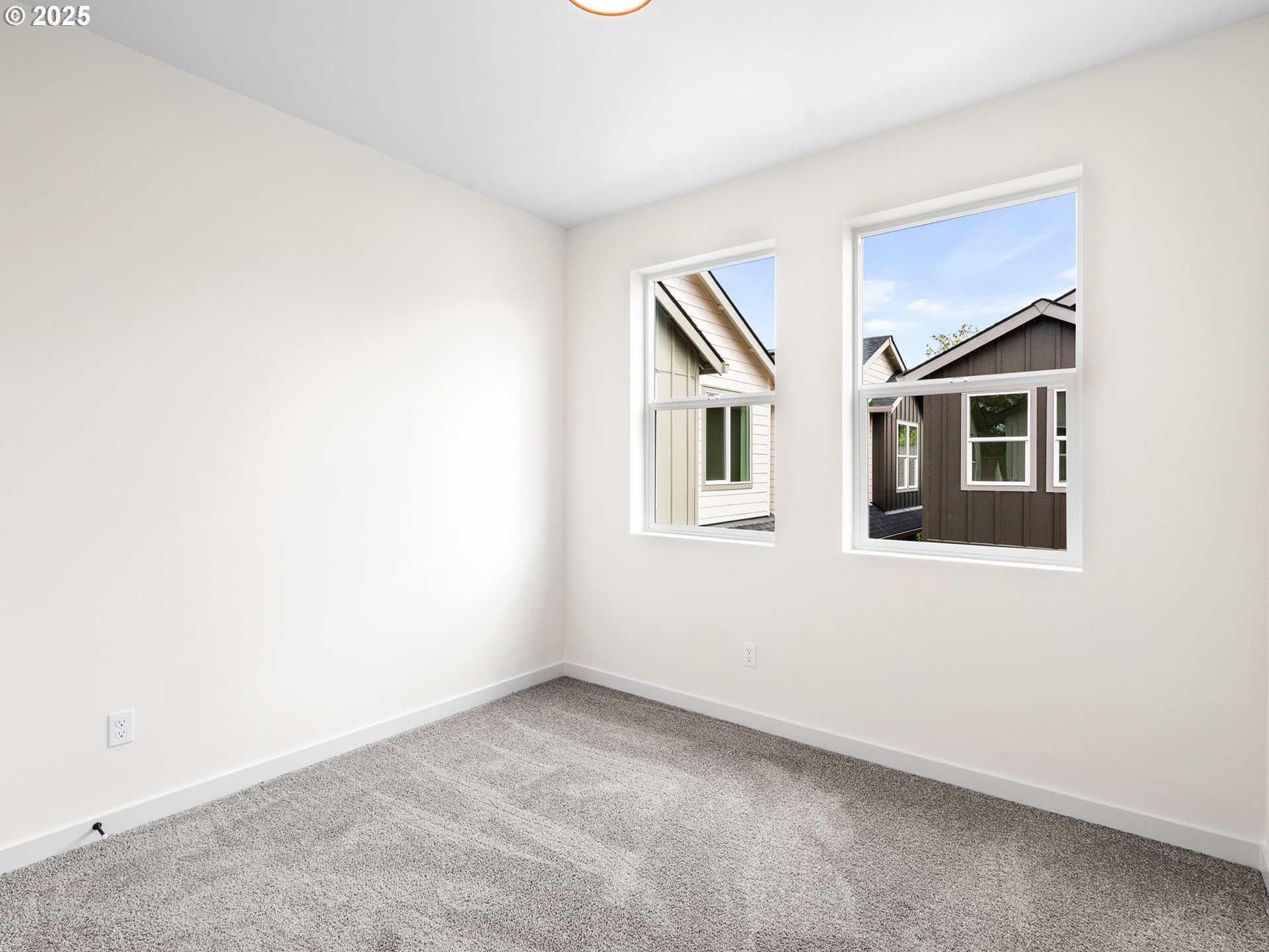 6721 SE Gladstone ST, Portland