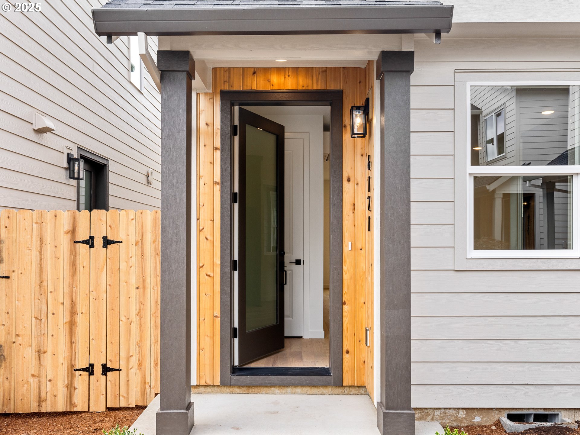 6721 SE Gladstone ST, Portland