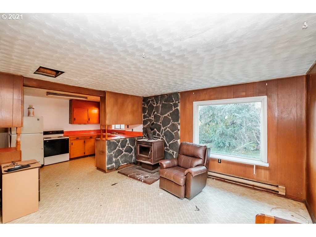 19080 SW ROCK CREEK RD