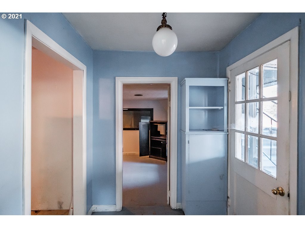 19080 SW ROCK CREEK RD