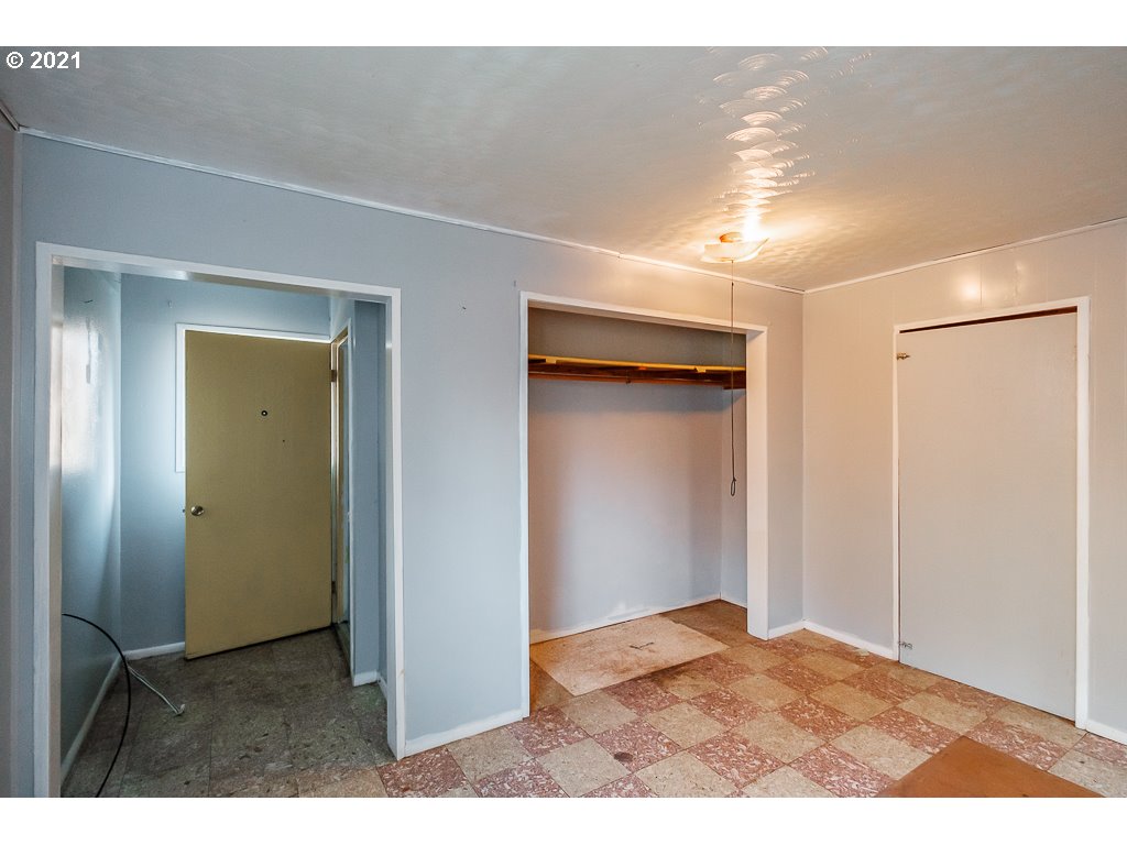 19080 SW ROCK CREEK RD