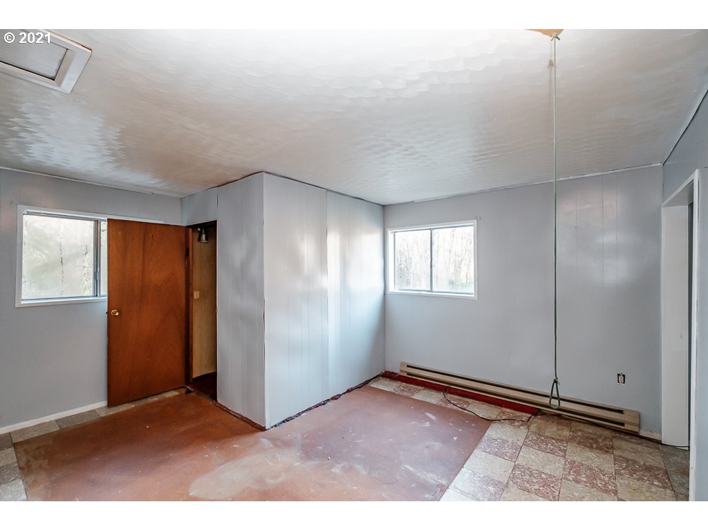 19080 SW ROCK CREEK RD