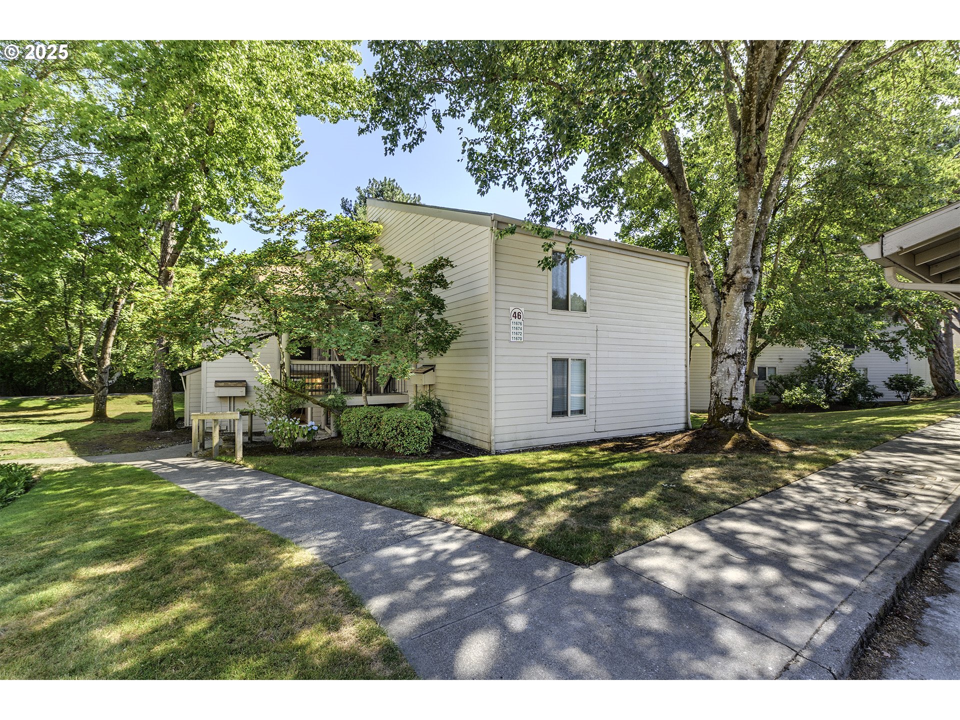 11670 SW BOONES BEND DR