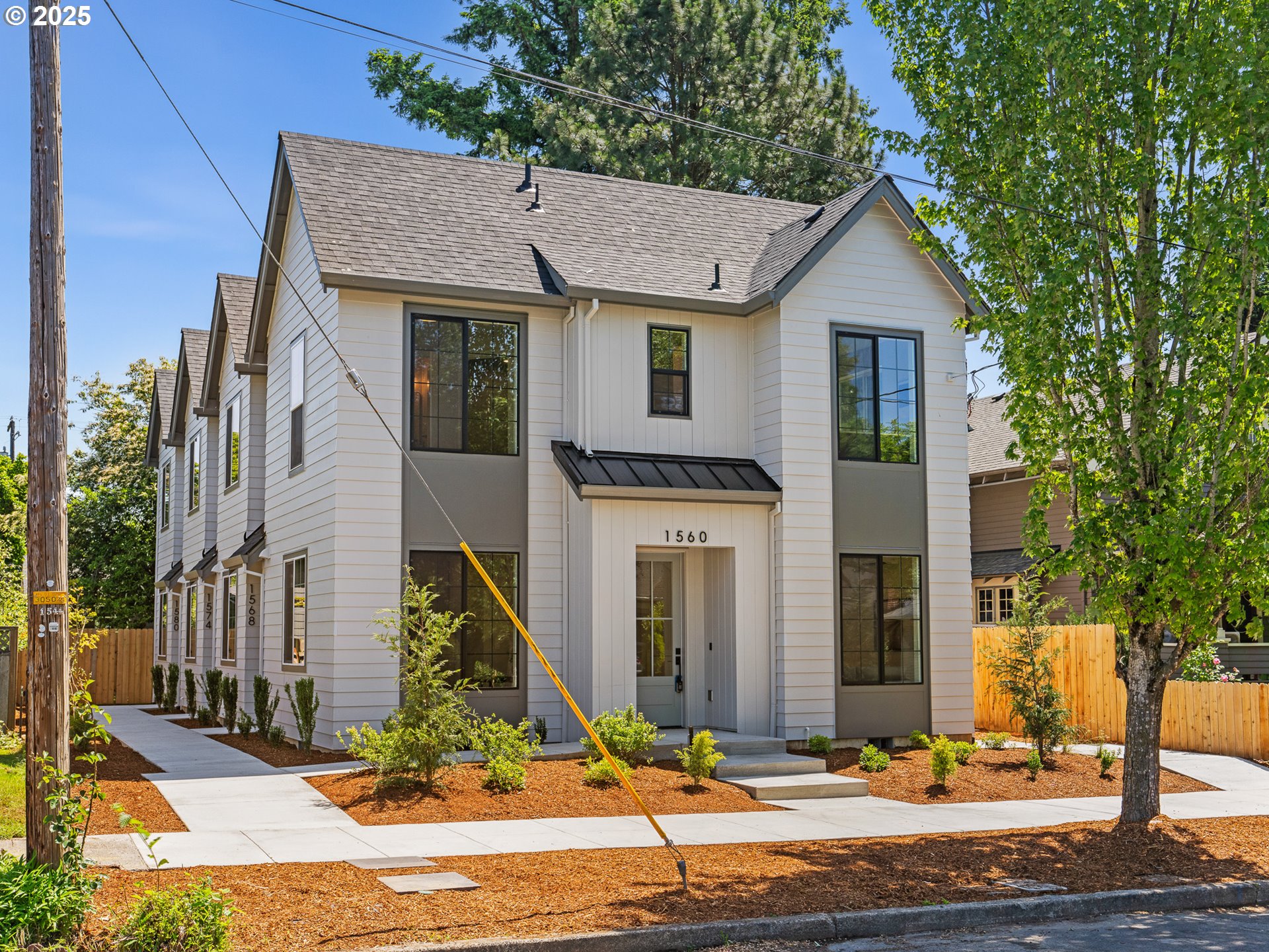 1580 NE 52nd AVE 4