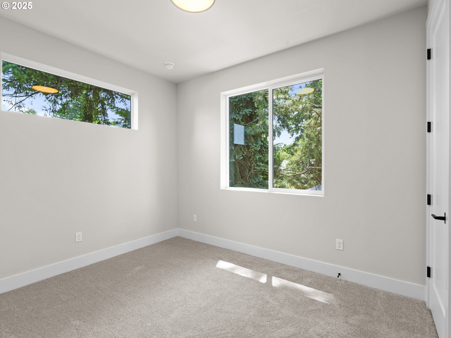 1580 NE 52nd AVE 4