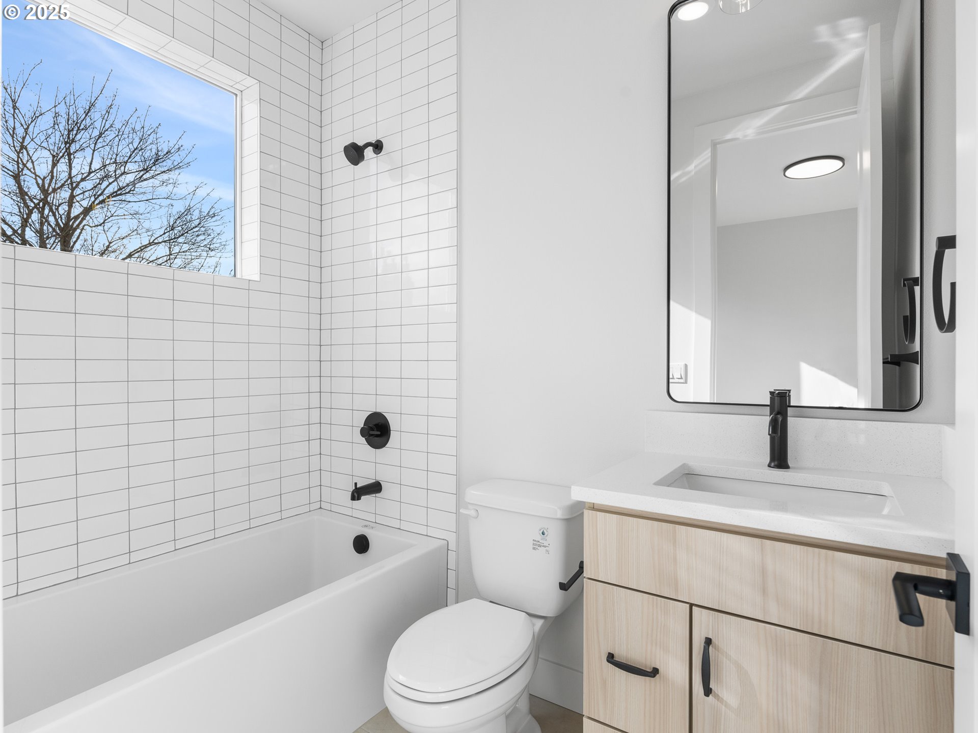 4073 SE Milwaukie AVE 2, Portland Unit: 2