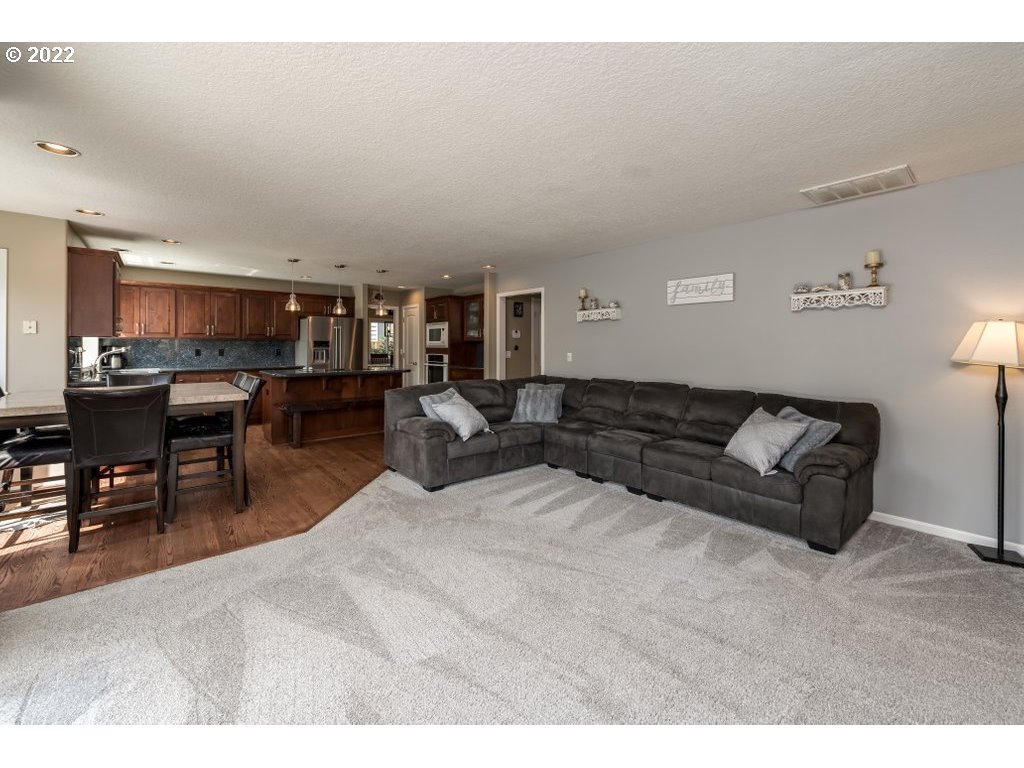 31147 SW WILLAMETTE WAY W