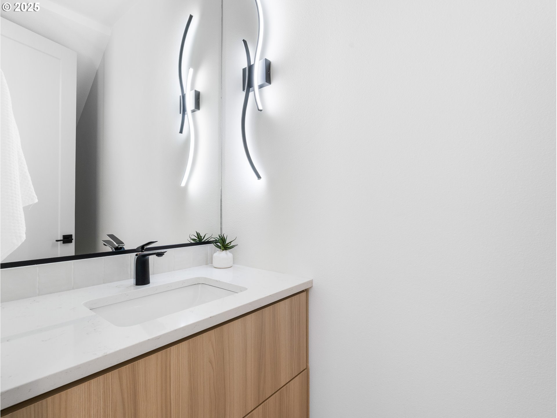 2065 SE Harold ST, Portland