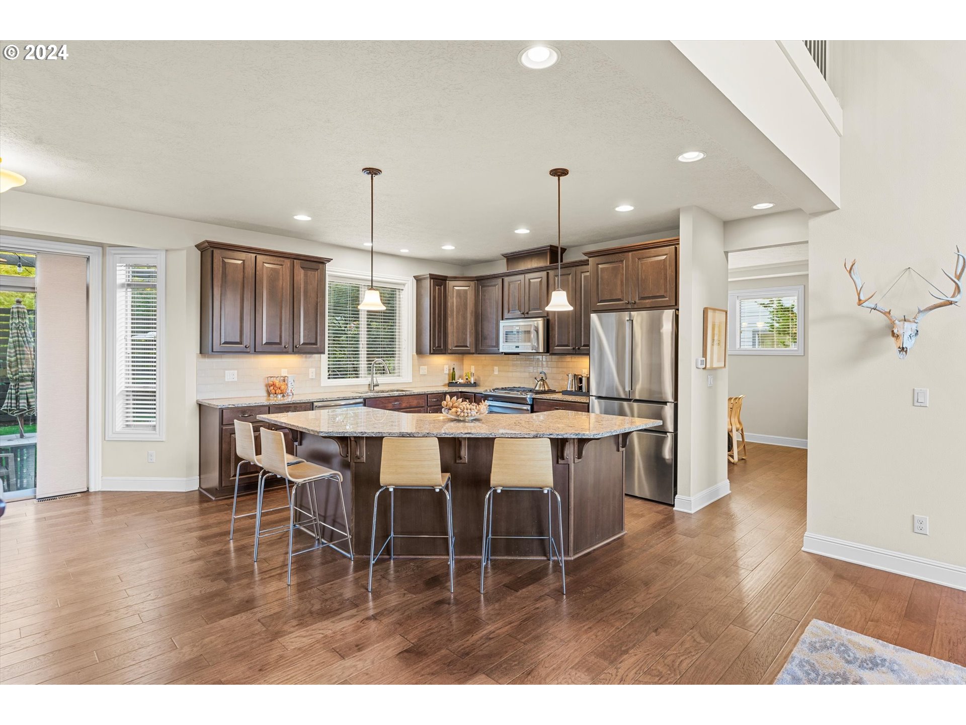 1234 SW FOREST GLEN DR, McMinnville