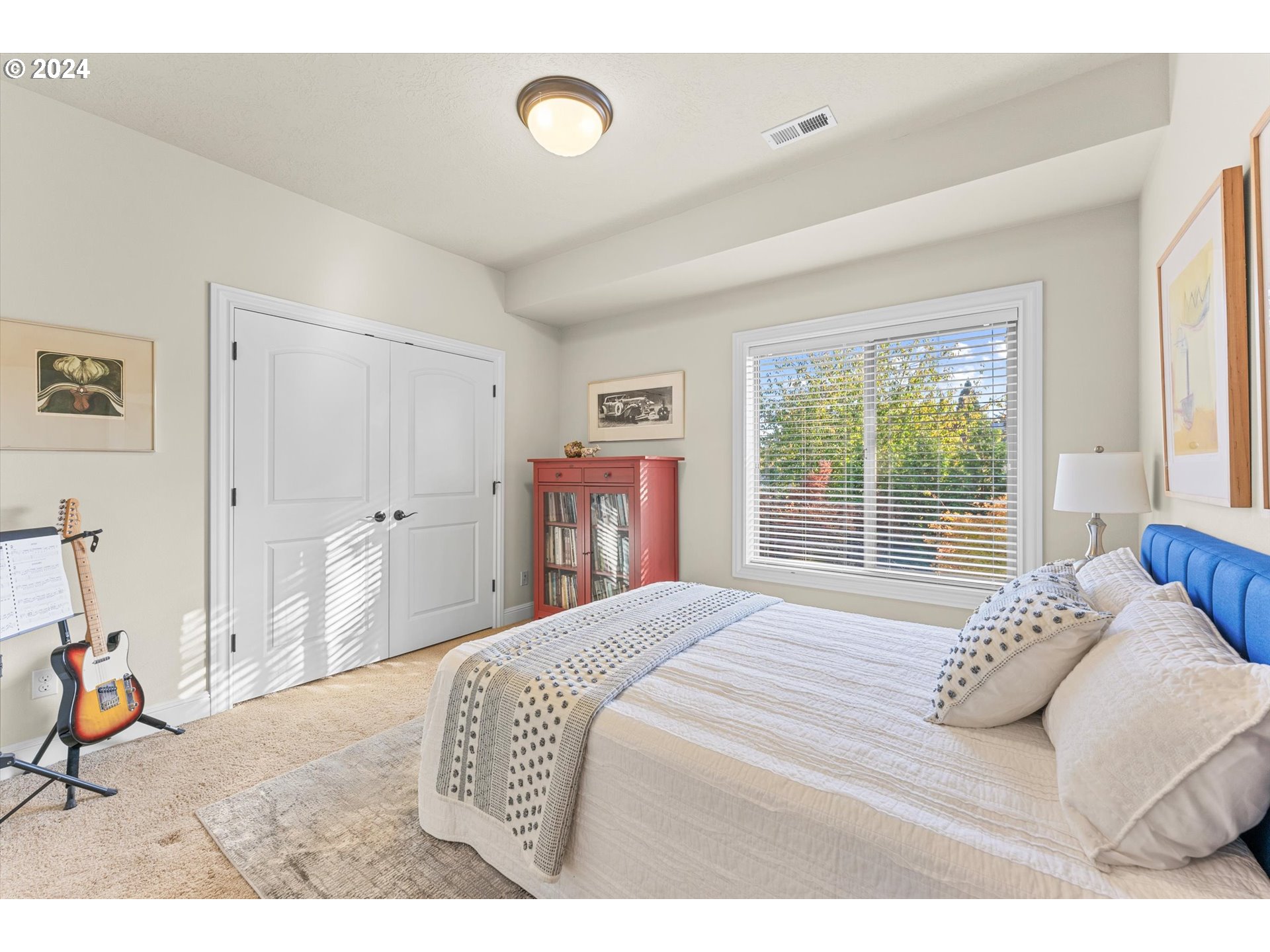 1234 SW FOREST GLEN DR, McMinnville