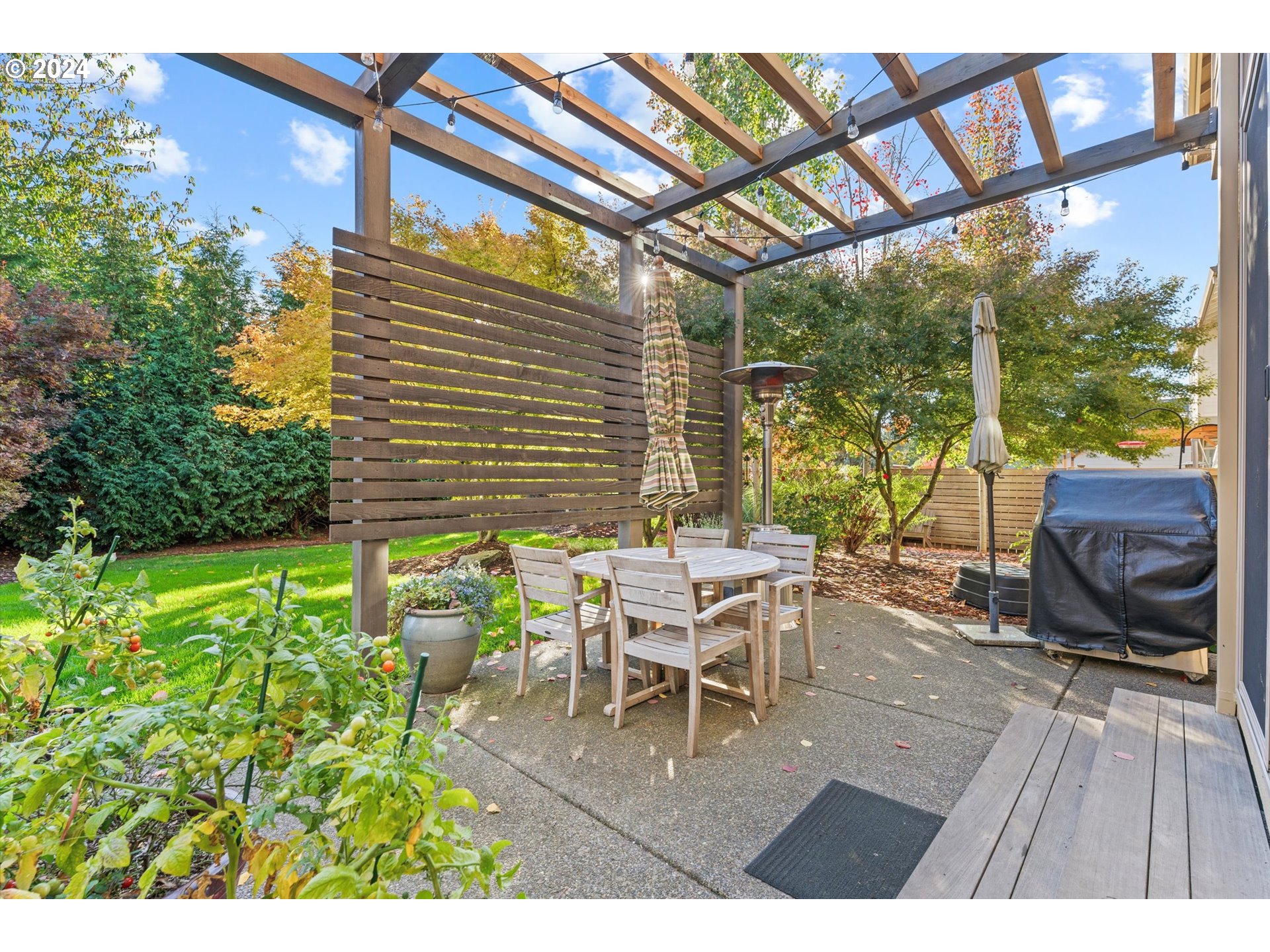 1234 SW FOREST GLEN DR, McMinnville