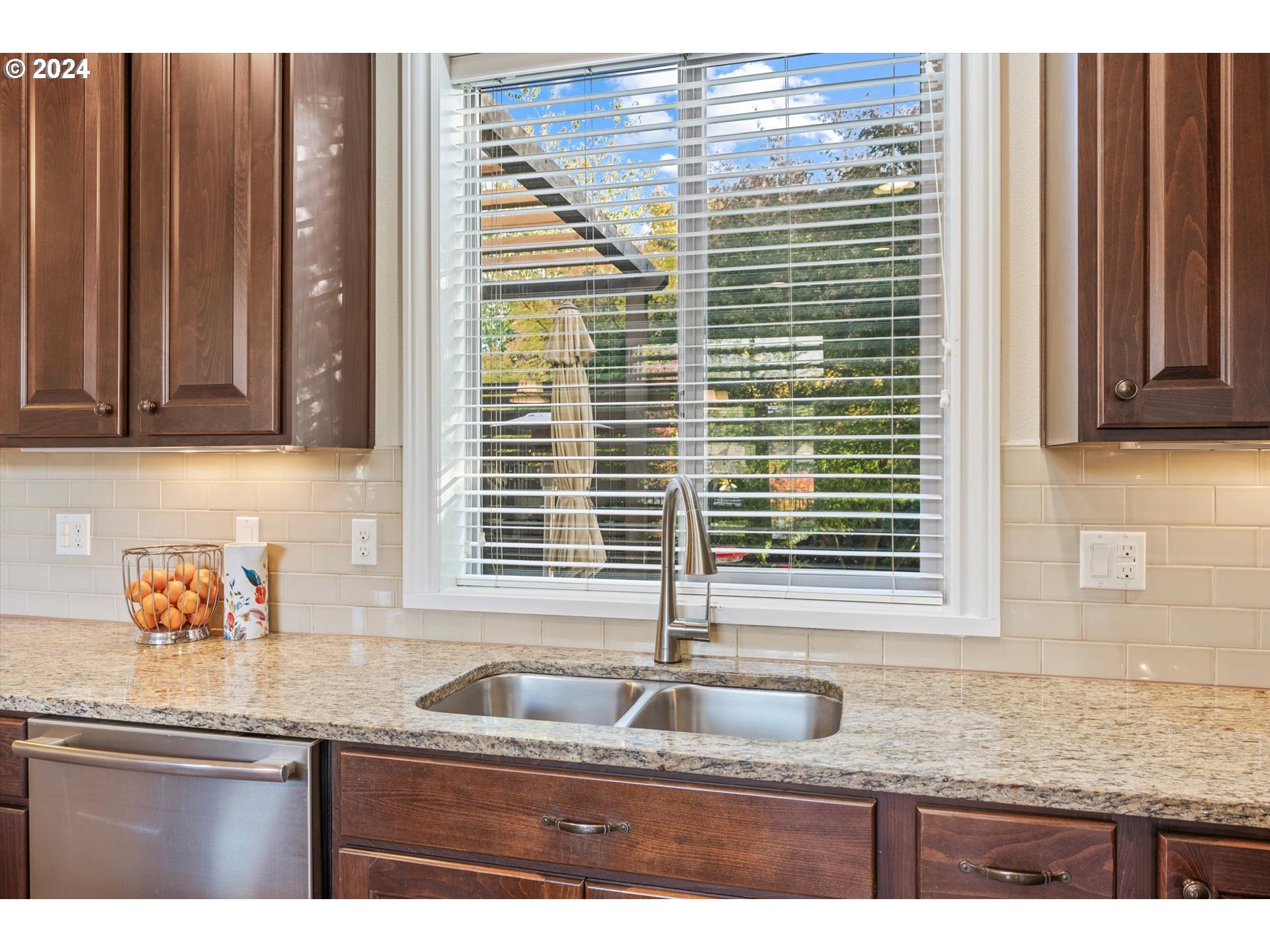 1234 SW FOREST GLEN DR, McMinnville