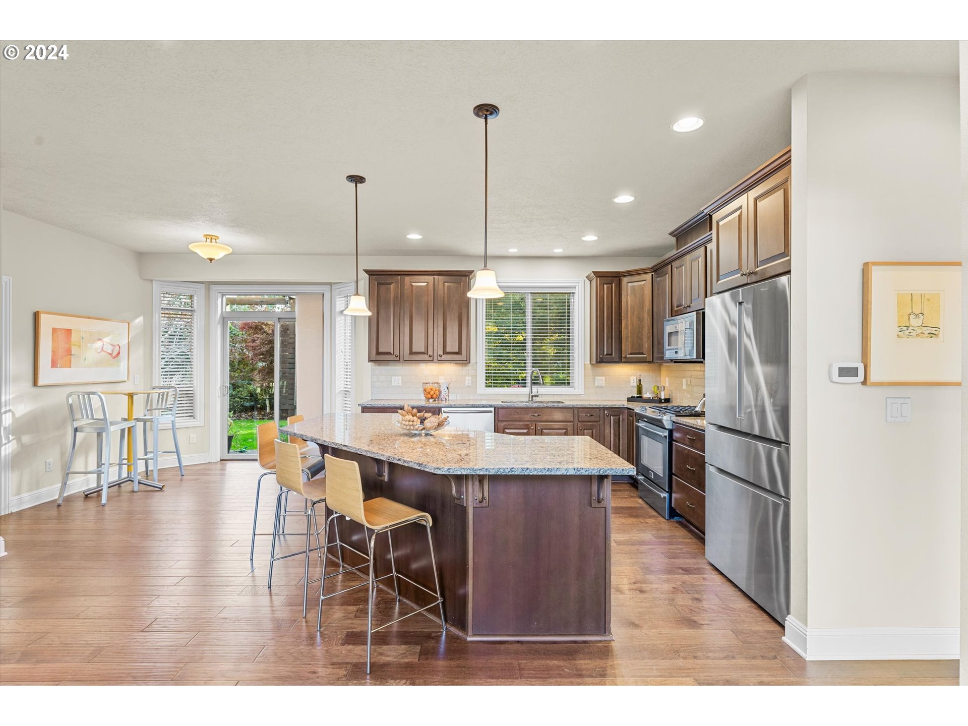 1234 SW FOREST GLEN DR, McMinnville