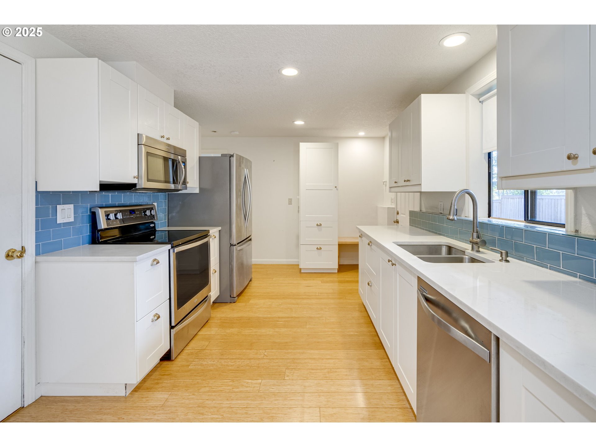 1330 SW STEPHENSON ST