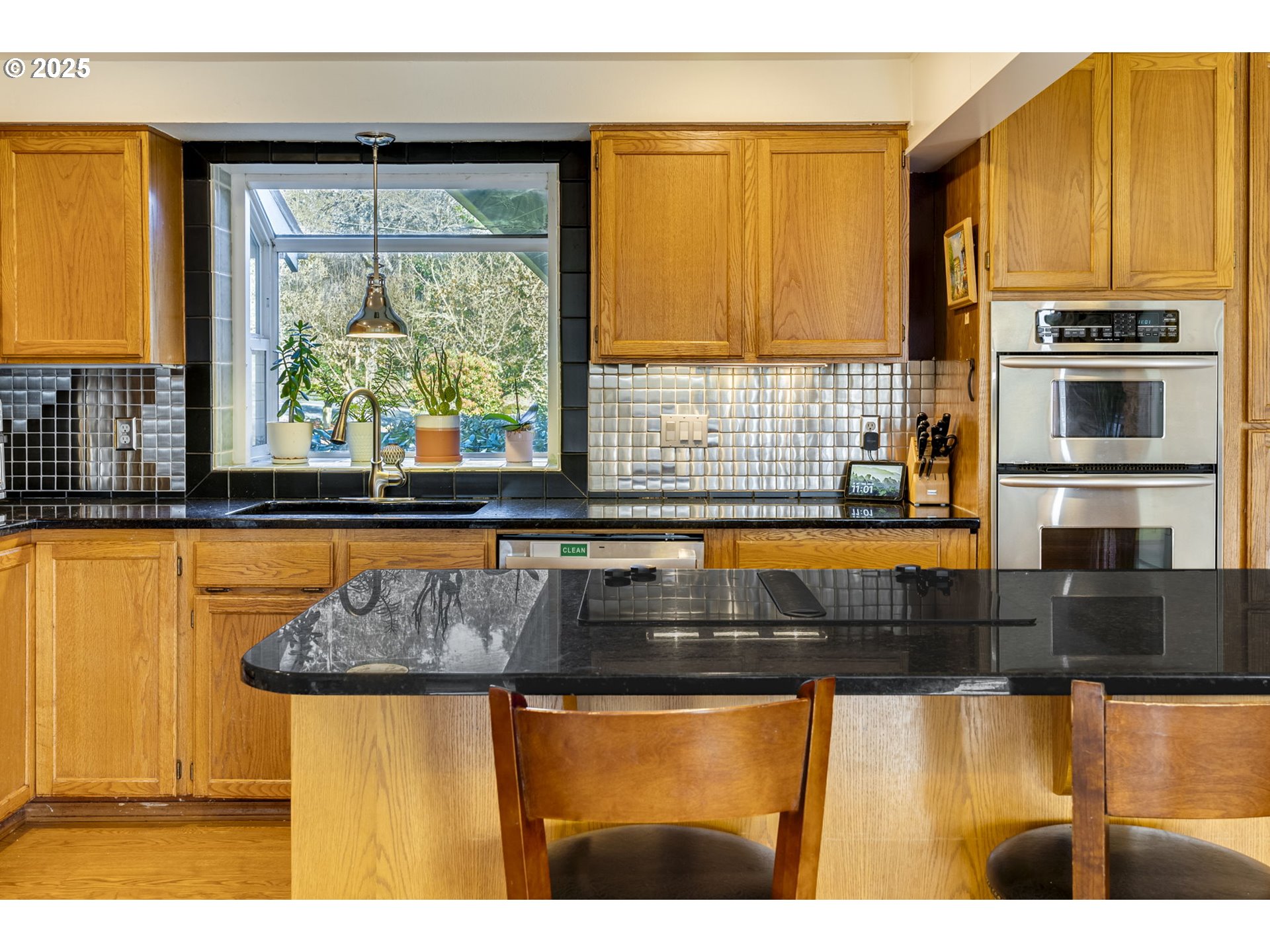 1330 SW STEPHENSON ST