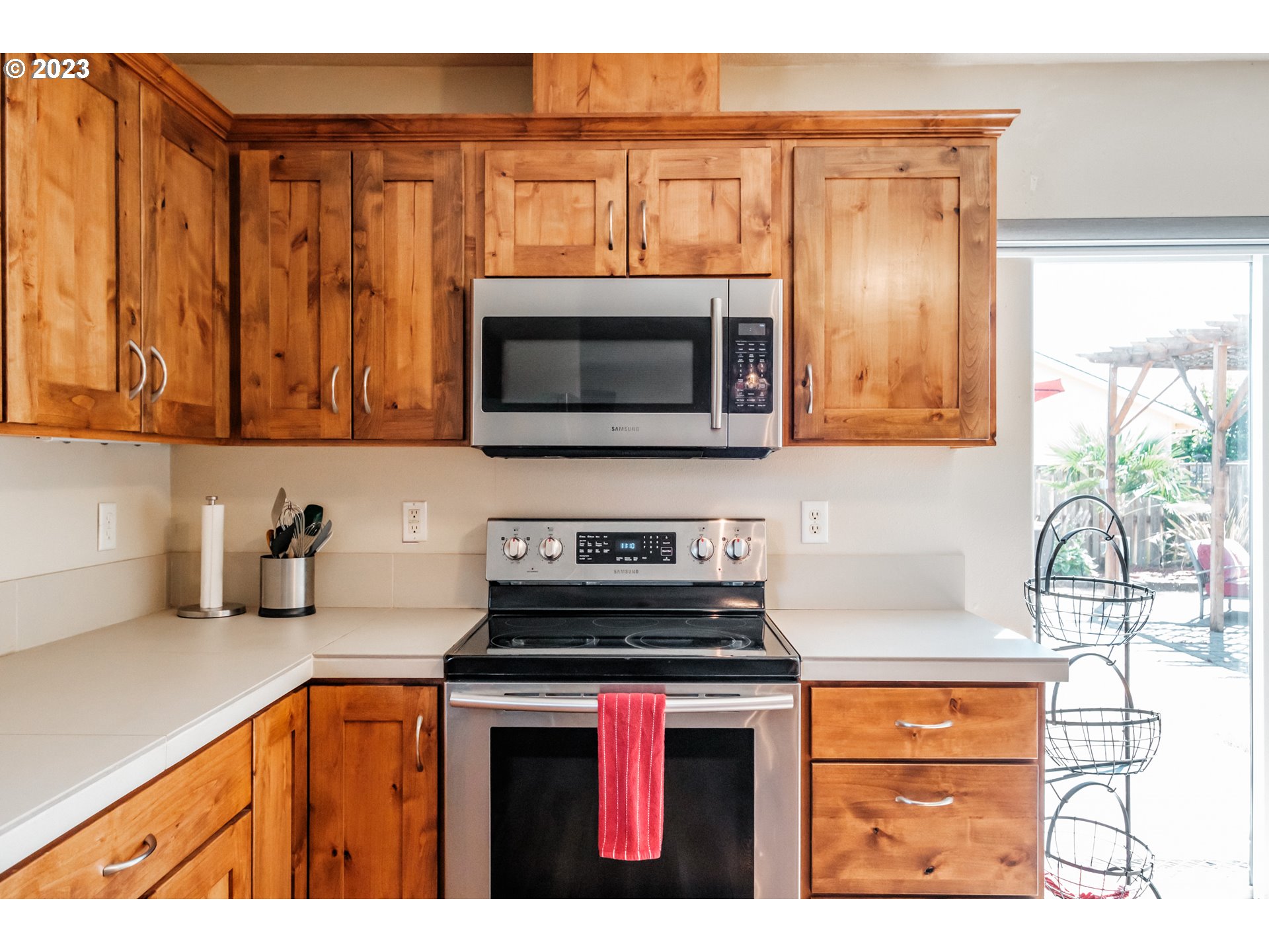 1450 SW EMILY DR, McMinnville