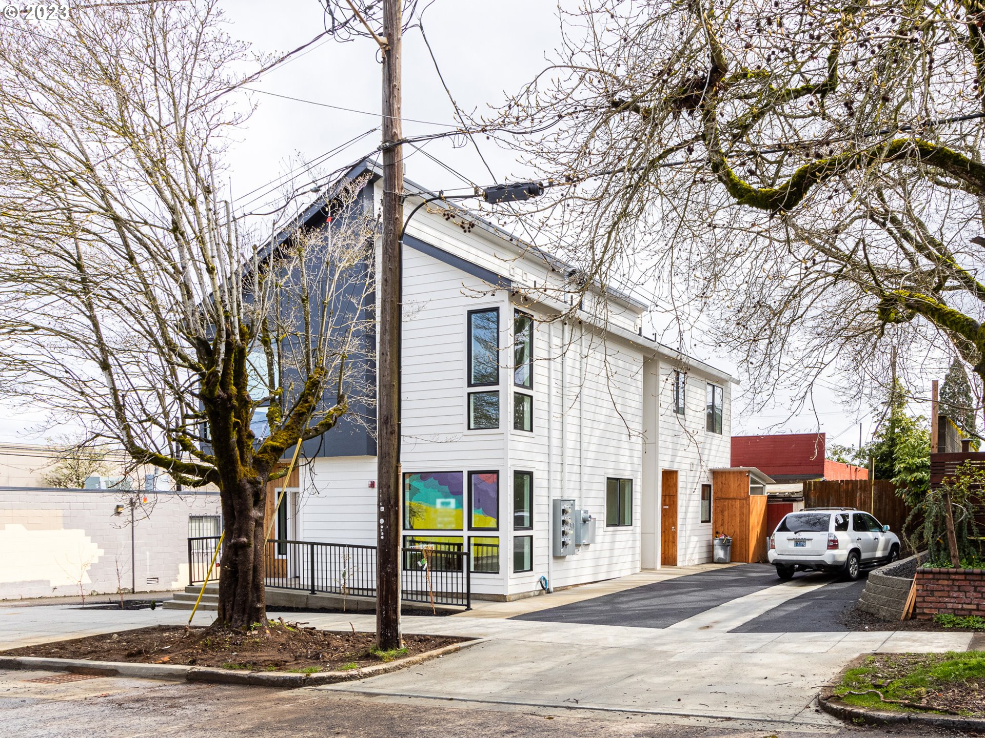 7360 N ATLANTIC AVE 2