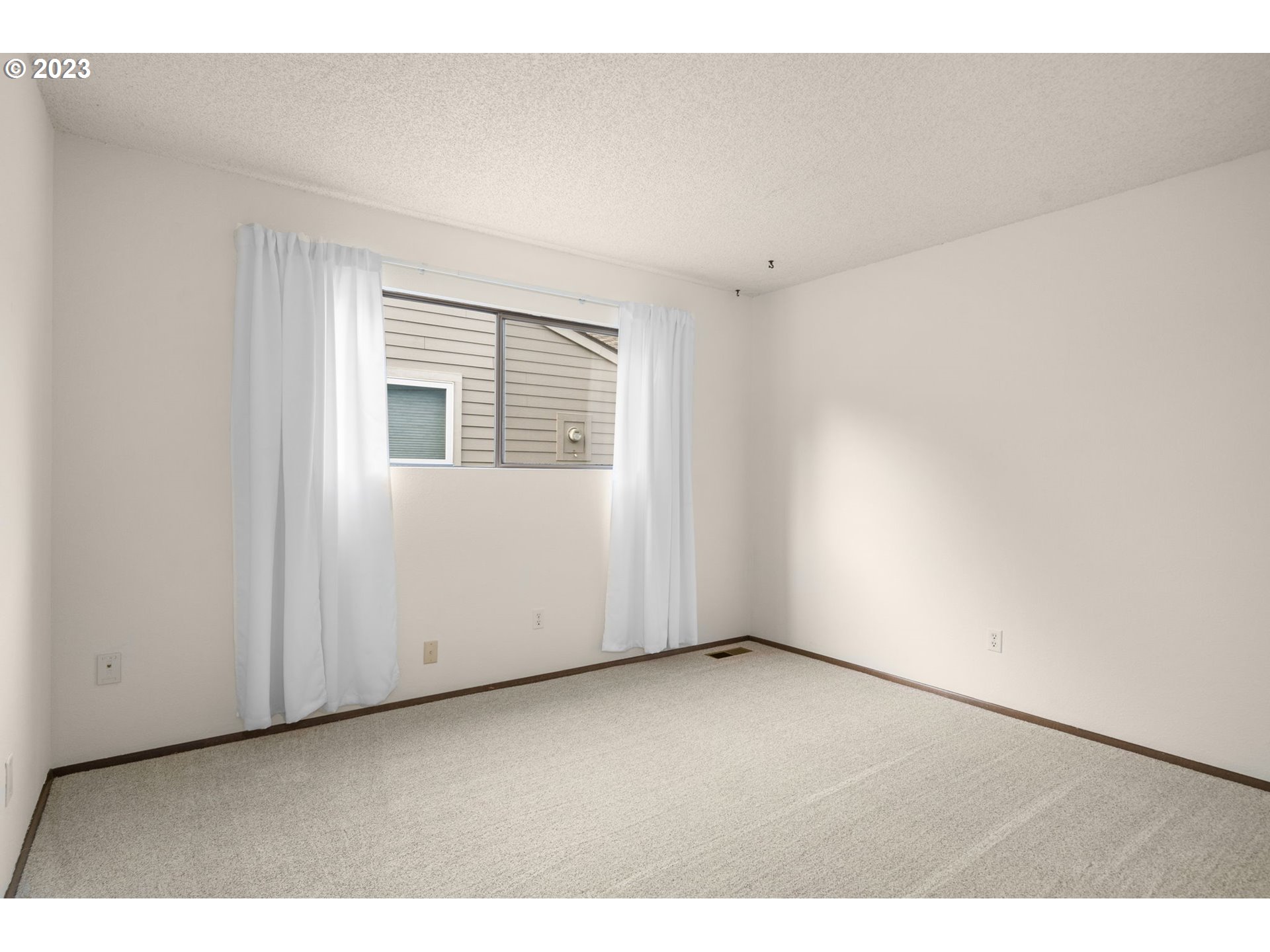 15735 SW HIGHLAND CT