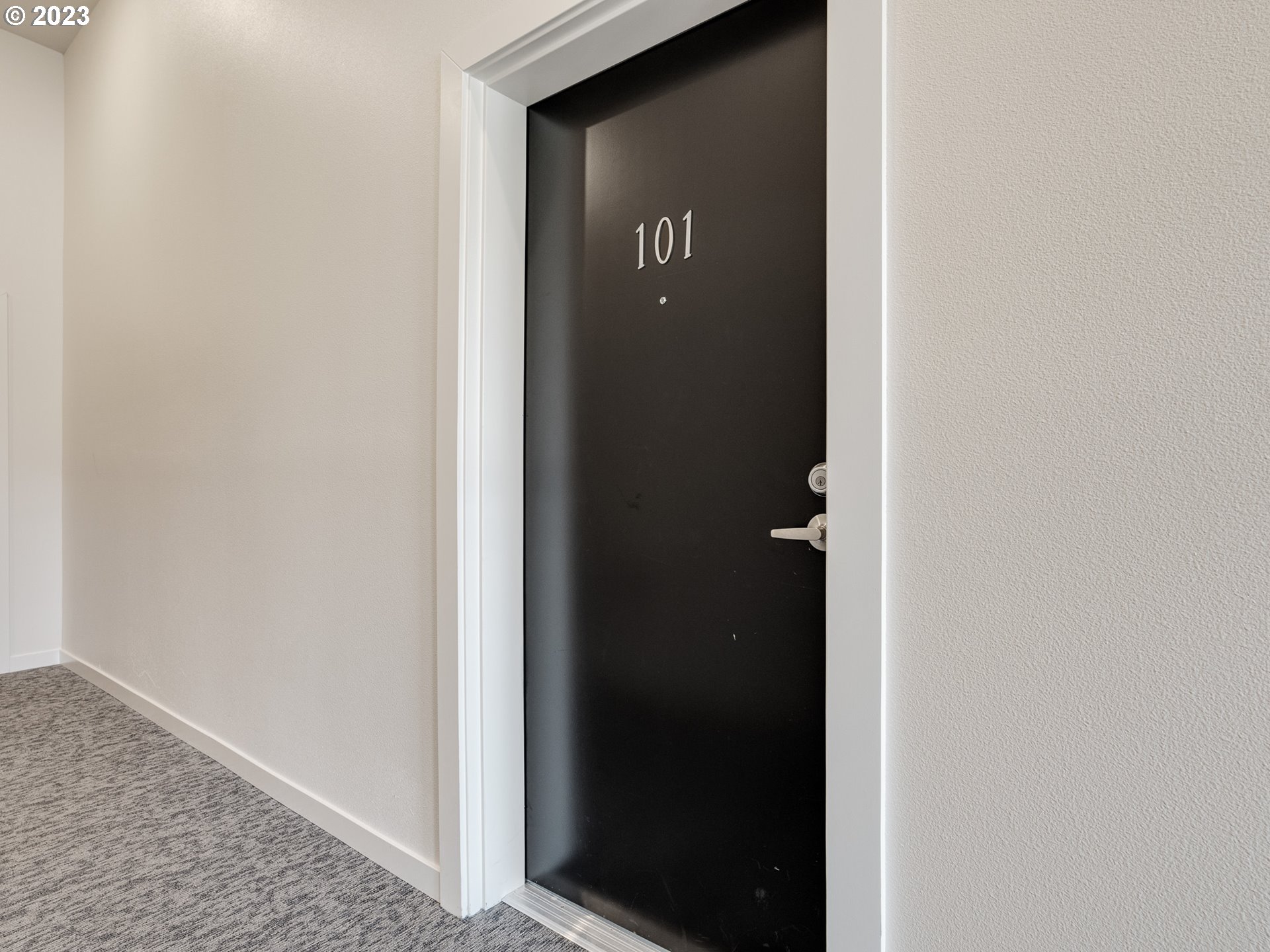 4738 SE BELMONT ST, Portland