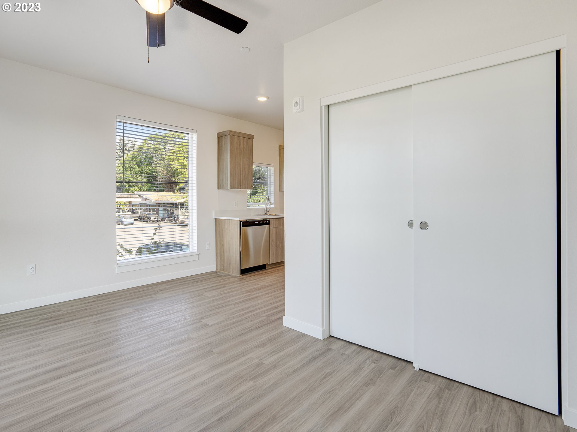 4738 SE BELMONT ST, Portland