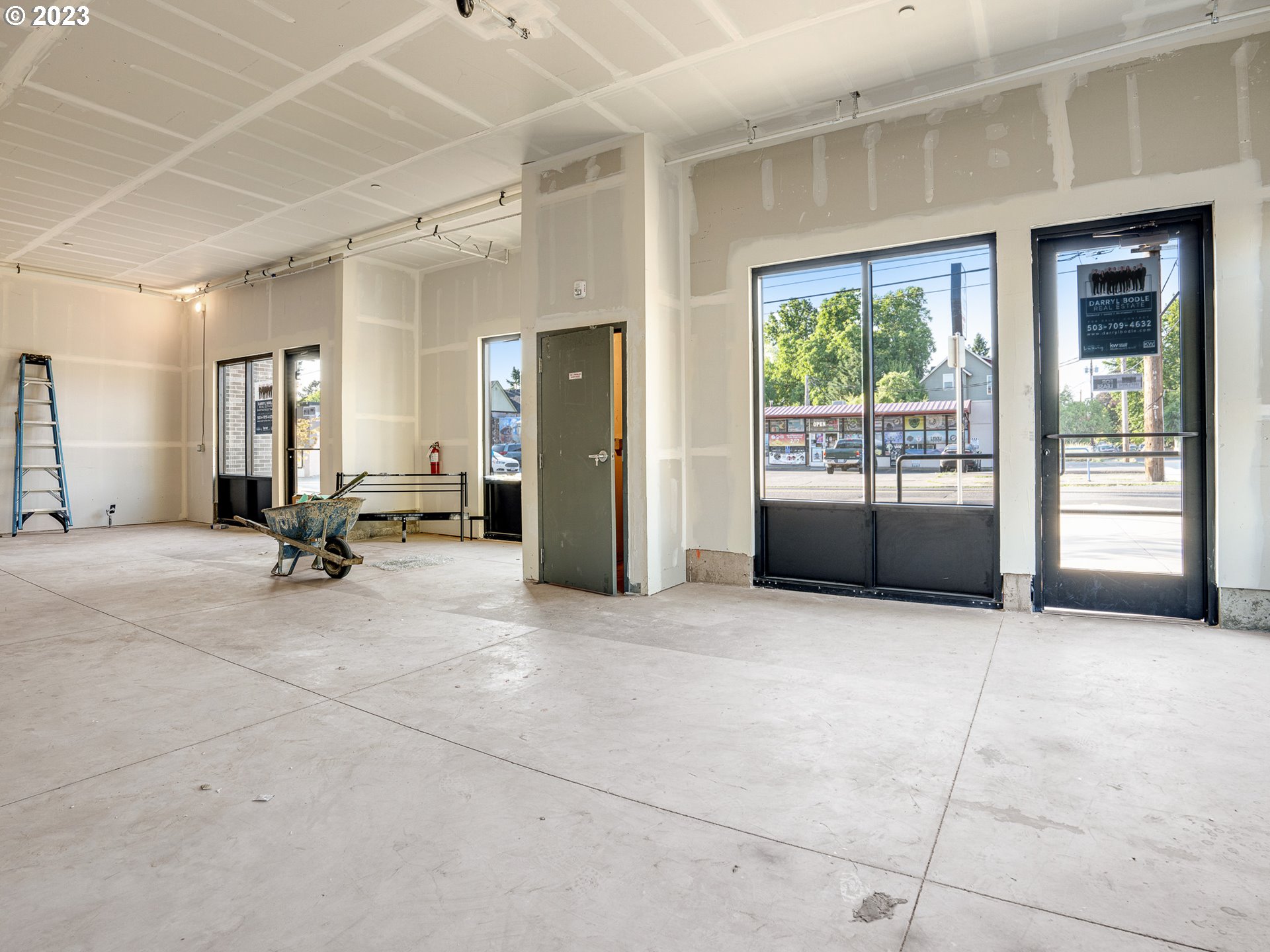 4738 SE BELMONT ST, Portland