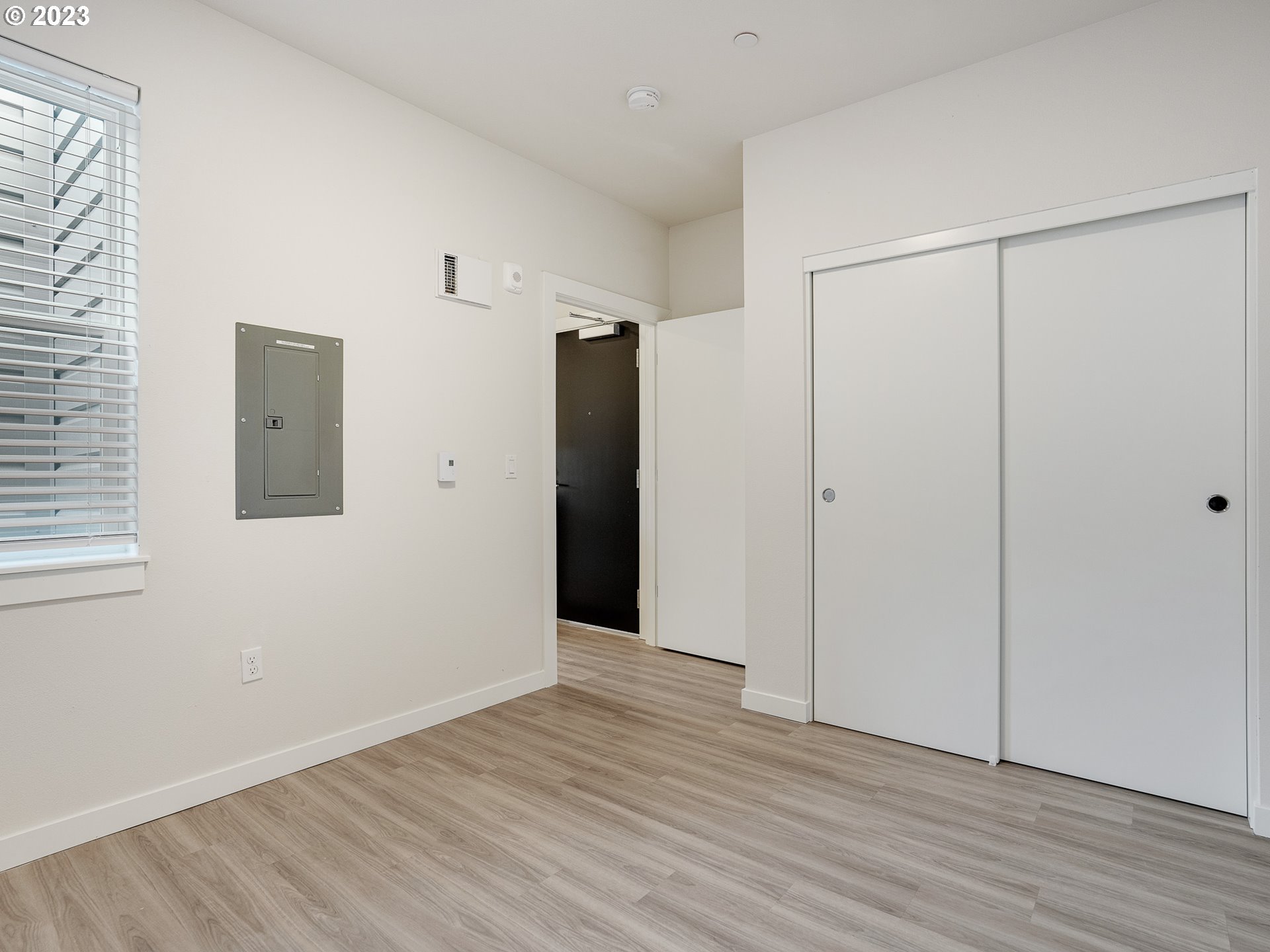 4738 SE BELMONT ST, Portland