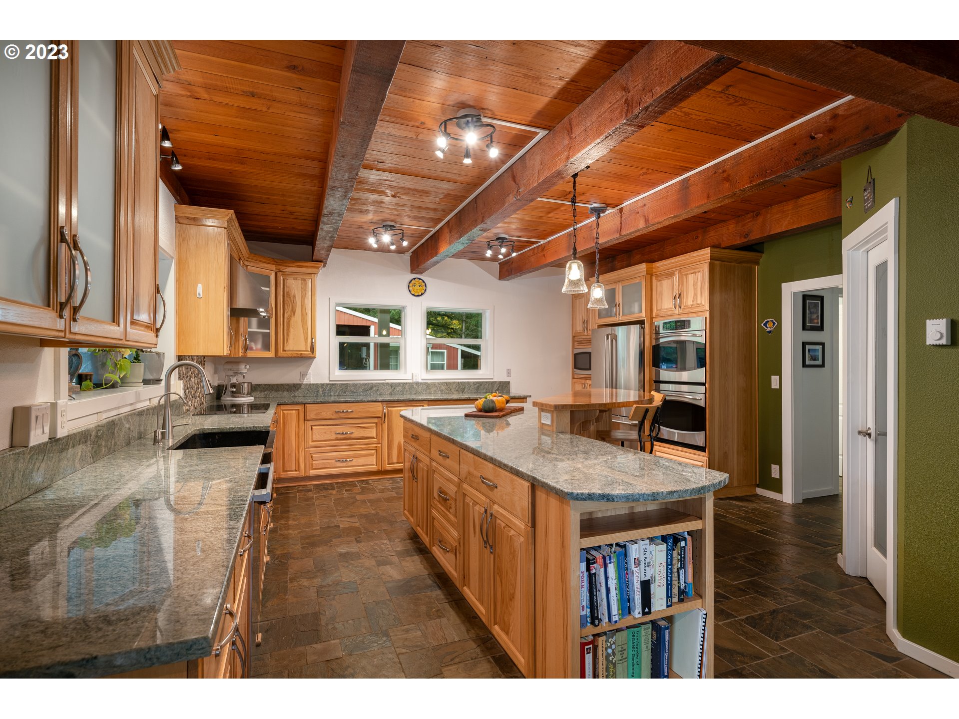 16345 NW Meadow Lake Rd