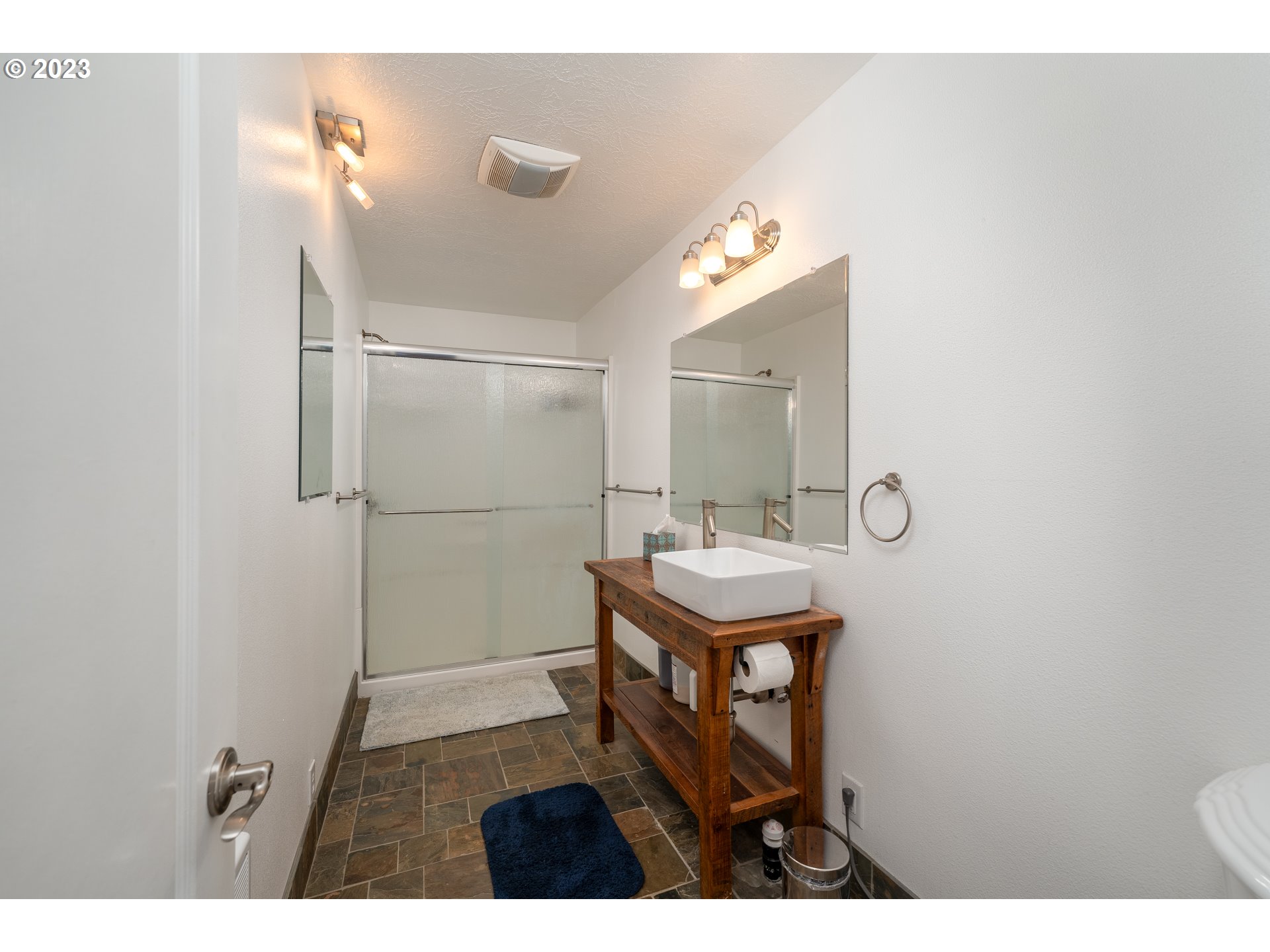 16345 NW Meadow Lake Rd