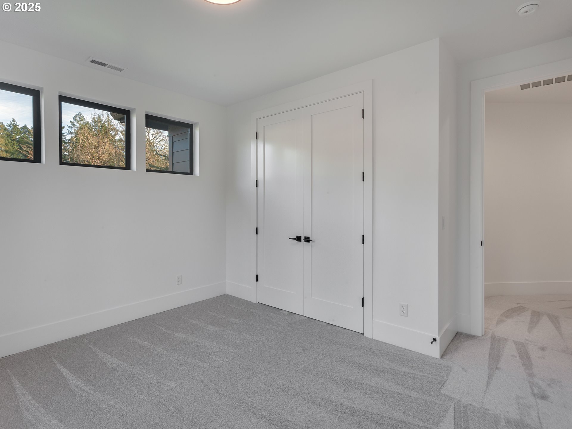 5010 PARK BLUFF PL, Lake Oswego