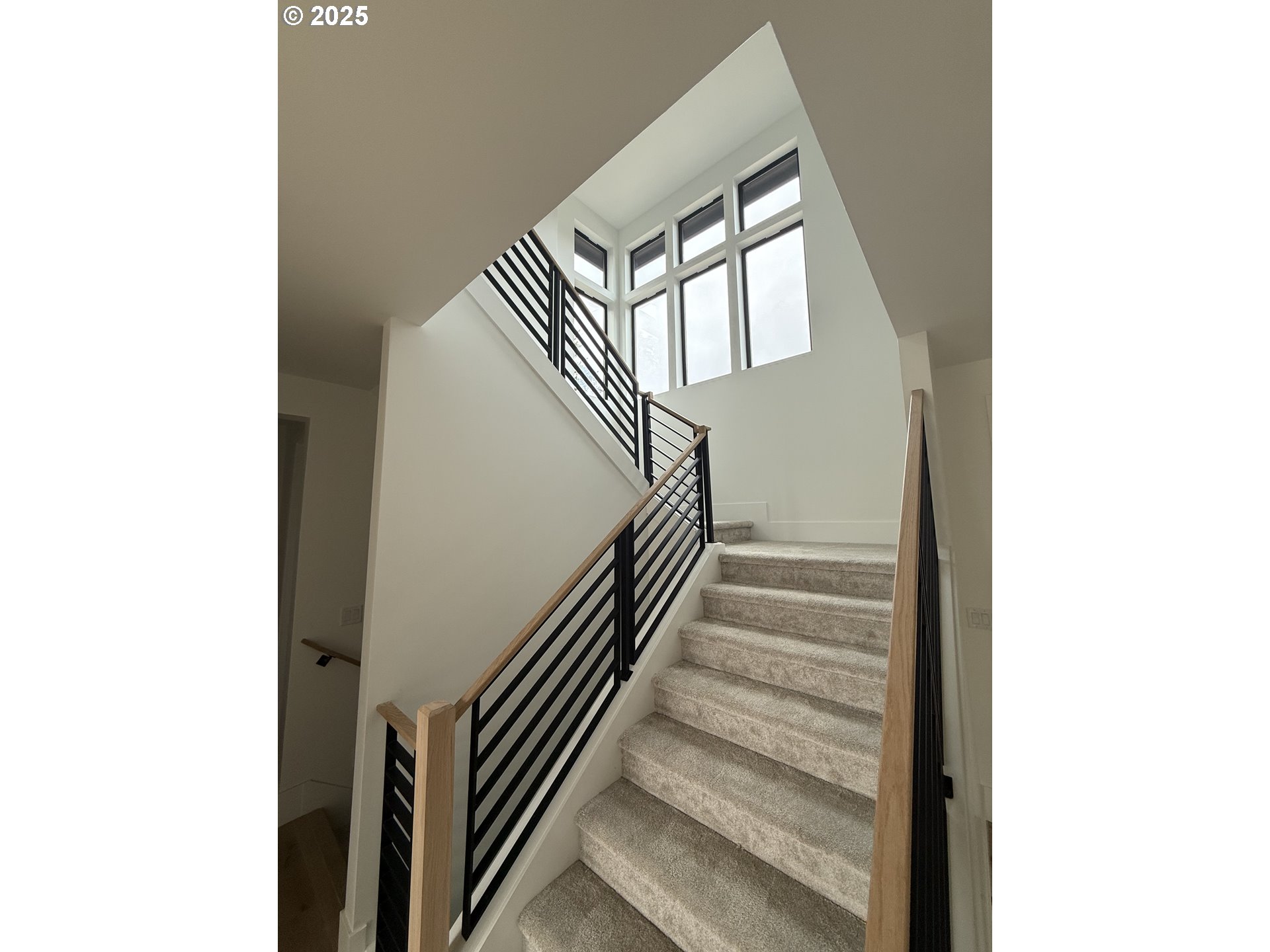 5010 PARK BLUFF PL, Lake Oswego