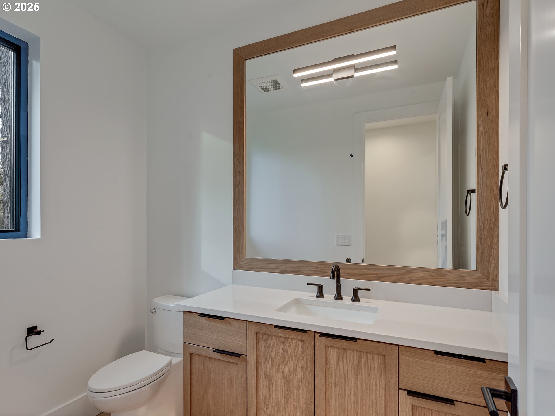 5010 PARK BLUFF PL, Lake Oswego