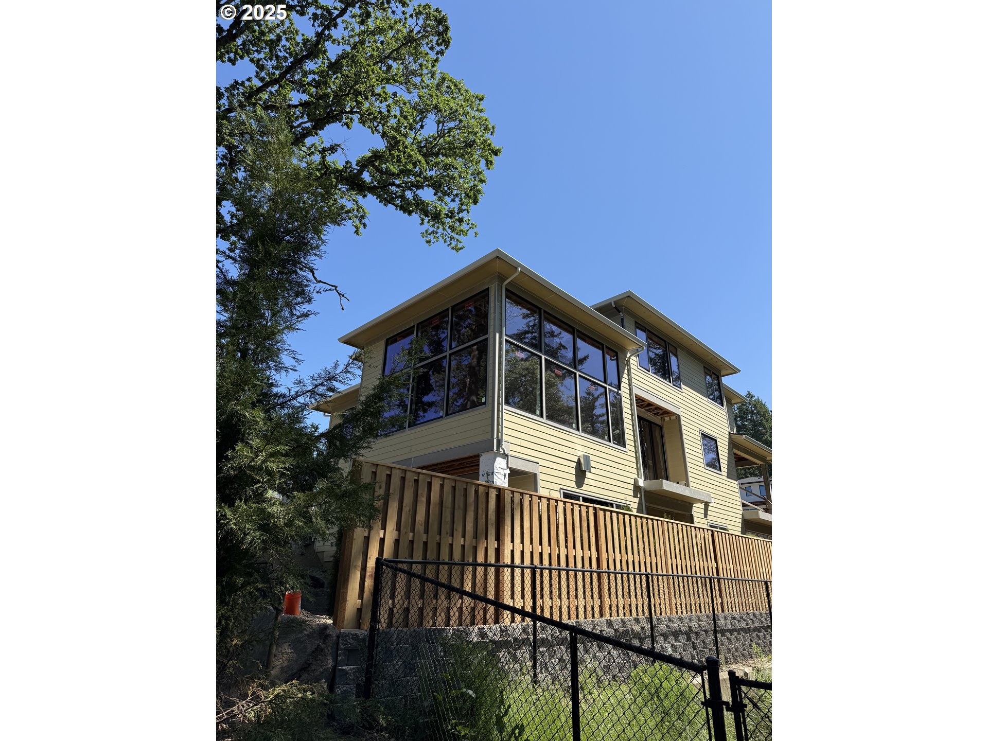 5010 PARK BLUFF PL, Lake Oswego