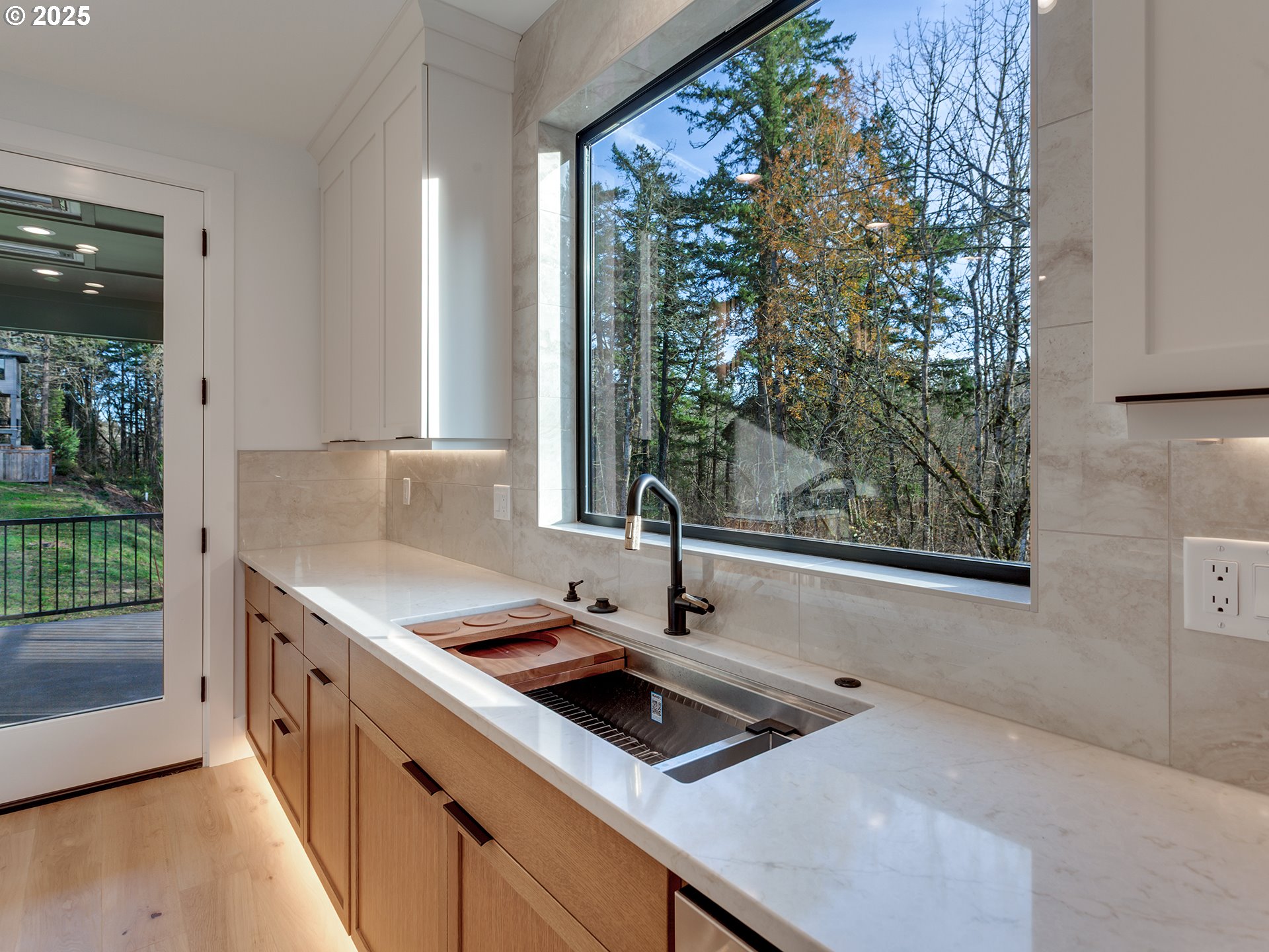 5010 PARK BLUFF PL, Lake Oswego