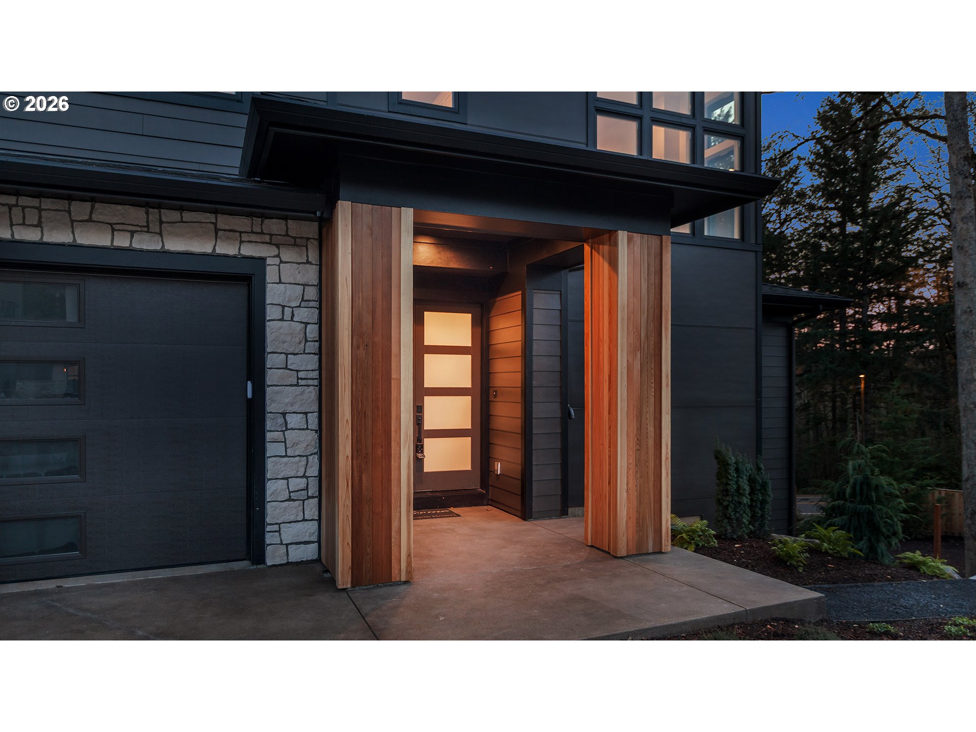 5010 PARK BLUFF PL, Lake Oswego