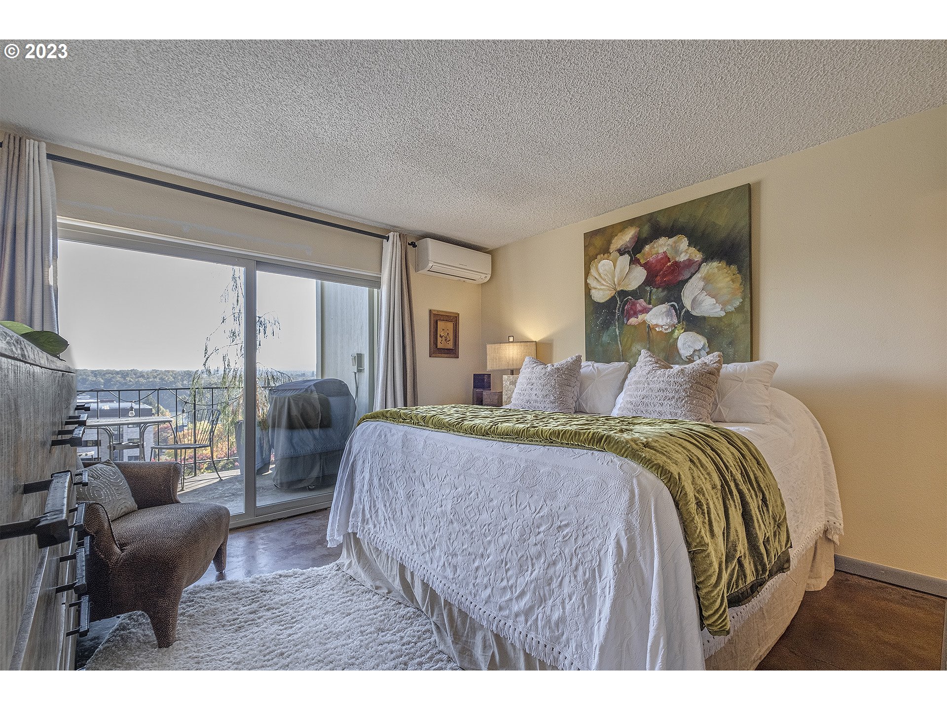 4926 S CORBETT AVE 507