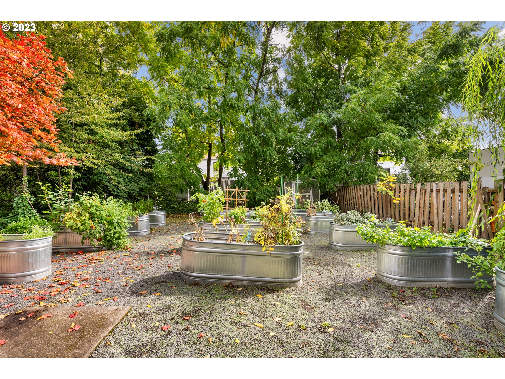 650 SW MEADOW DR 110