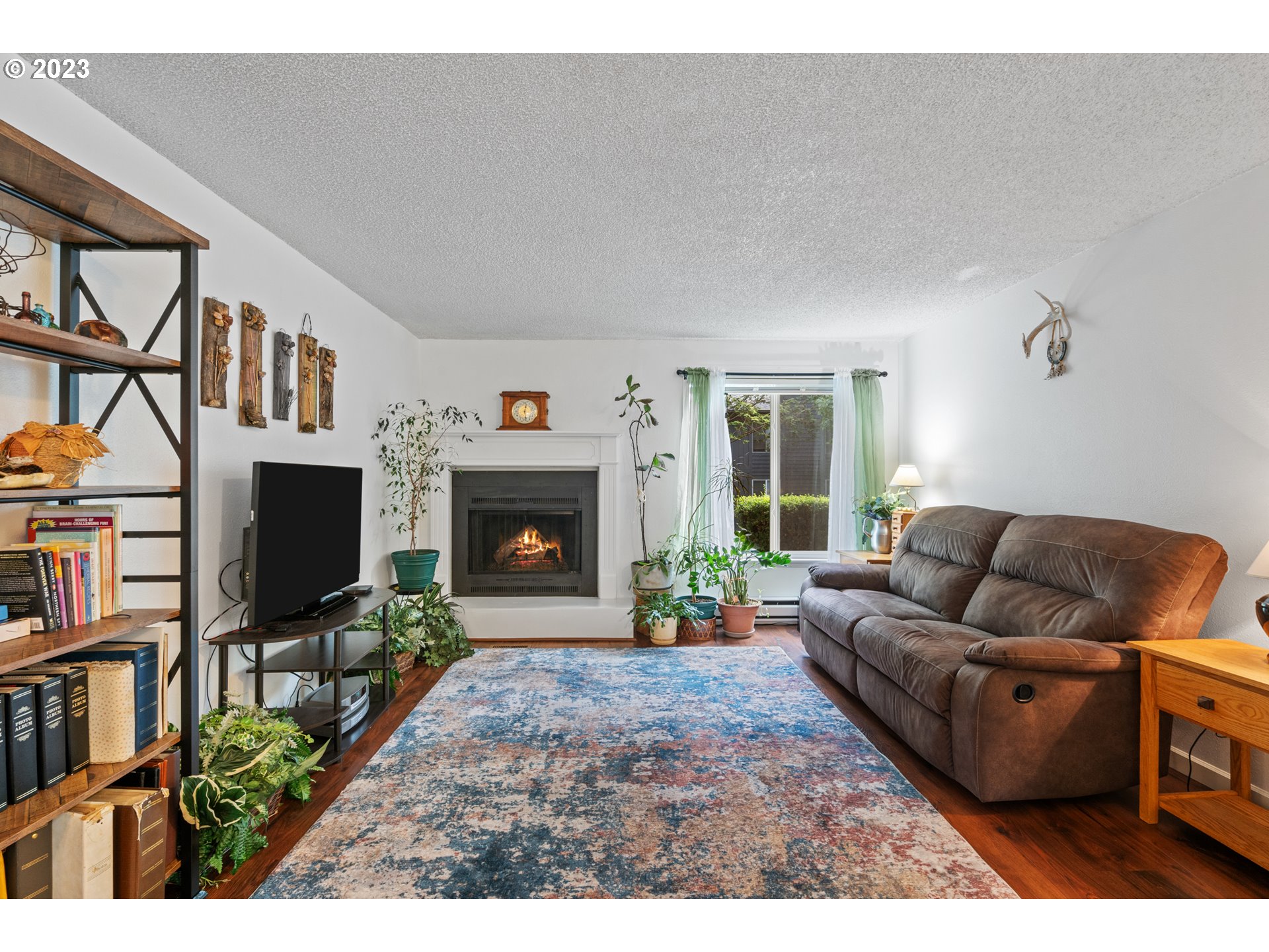 650 SW MEADOW DR 110