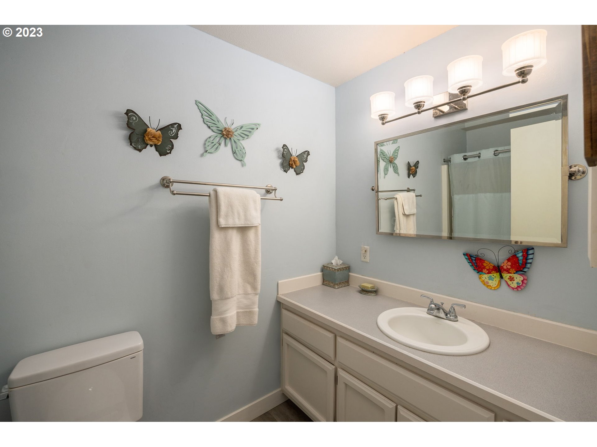 5620 S RIVERSIDE LN 15