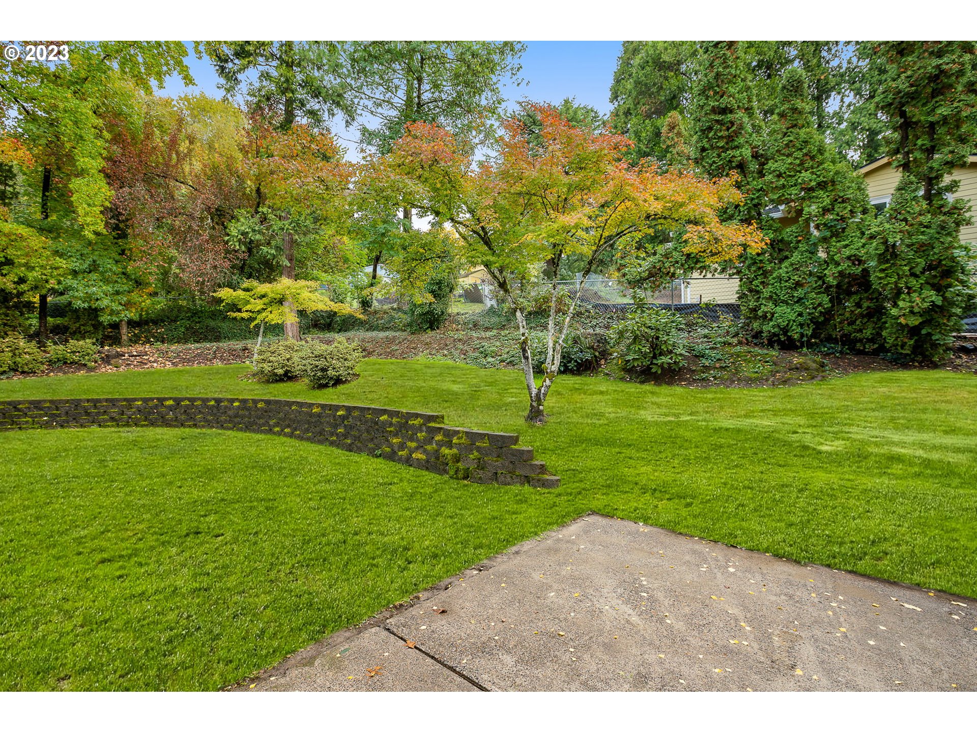 5710 SW MULTNOMAH BLVD