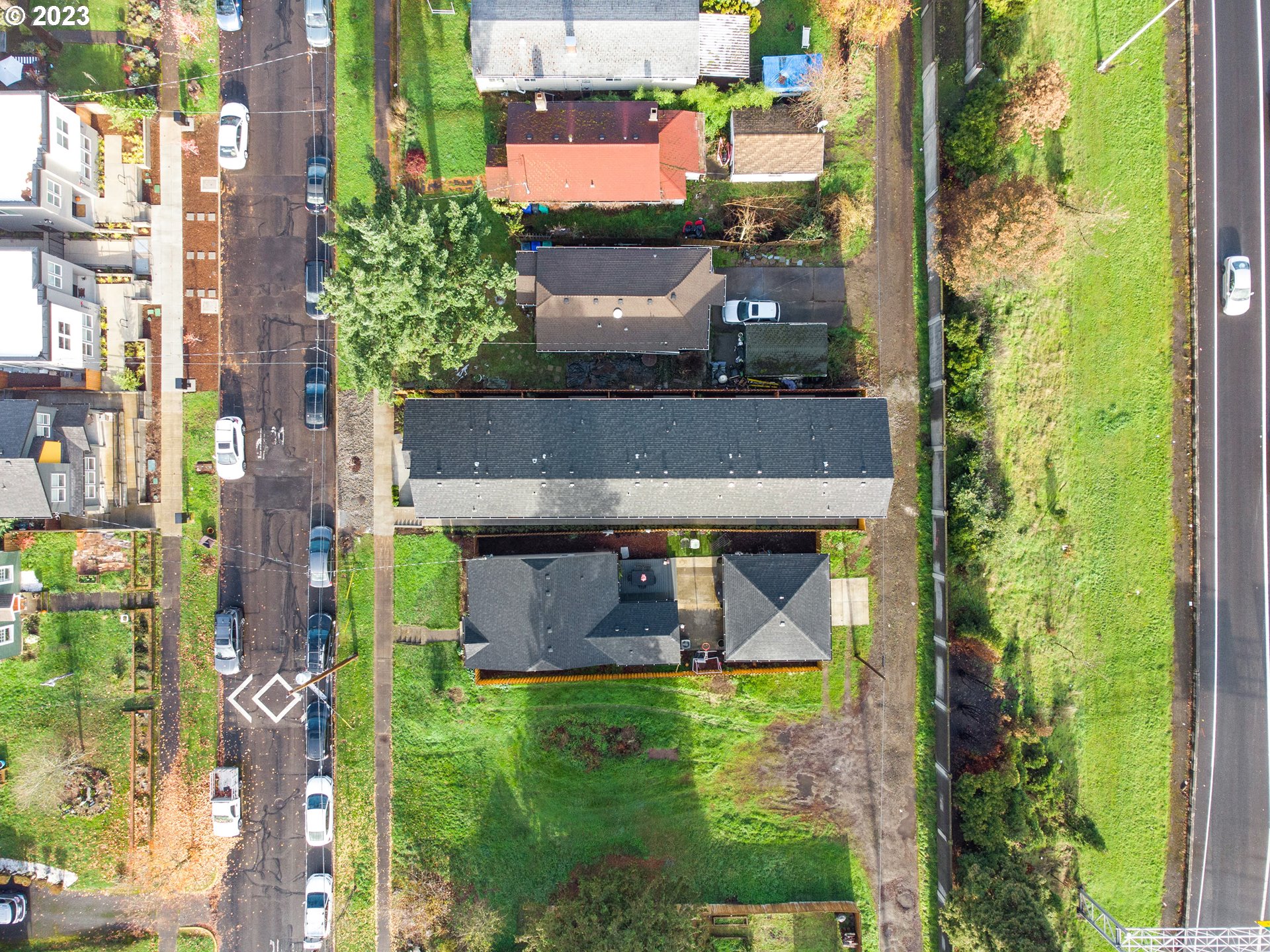 6826 N Montana AVE #5