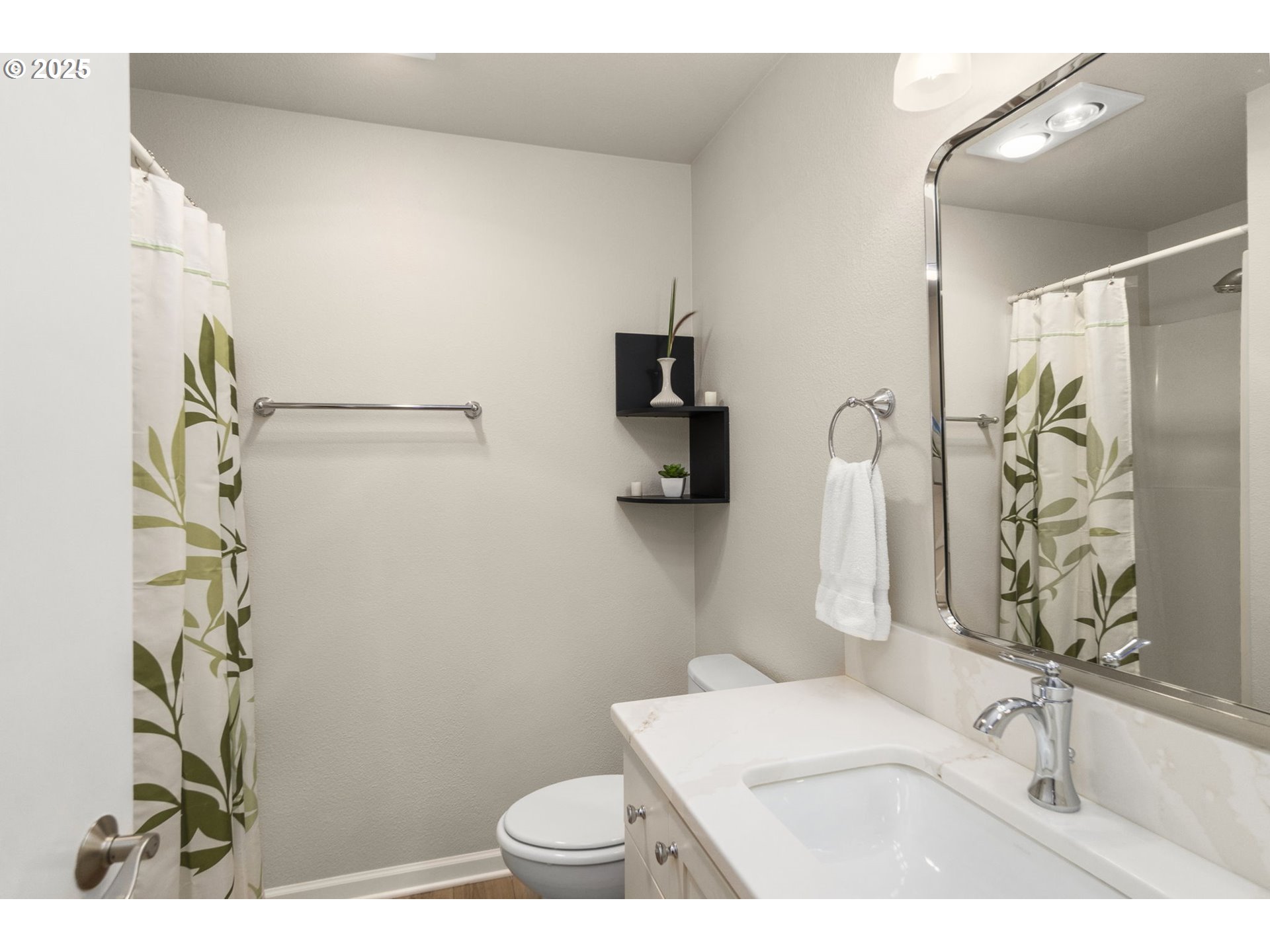 4980 S LANDING DR 102, Portland Unit: 102