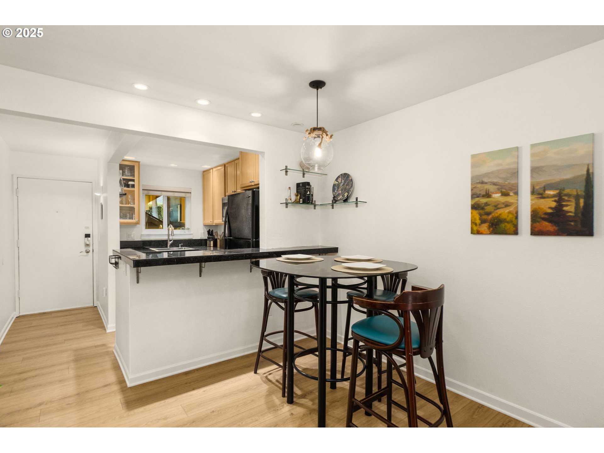 4980 S LANDING DR 102, Portland Unit: 102