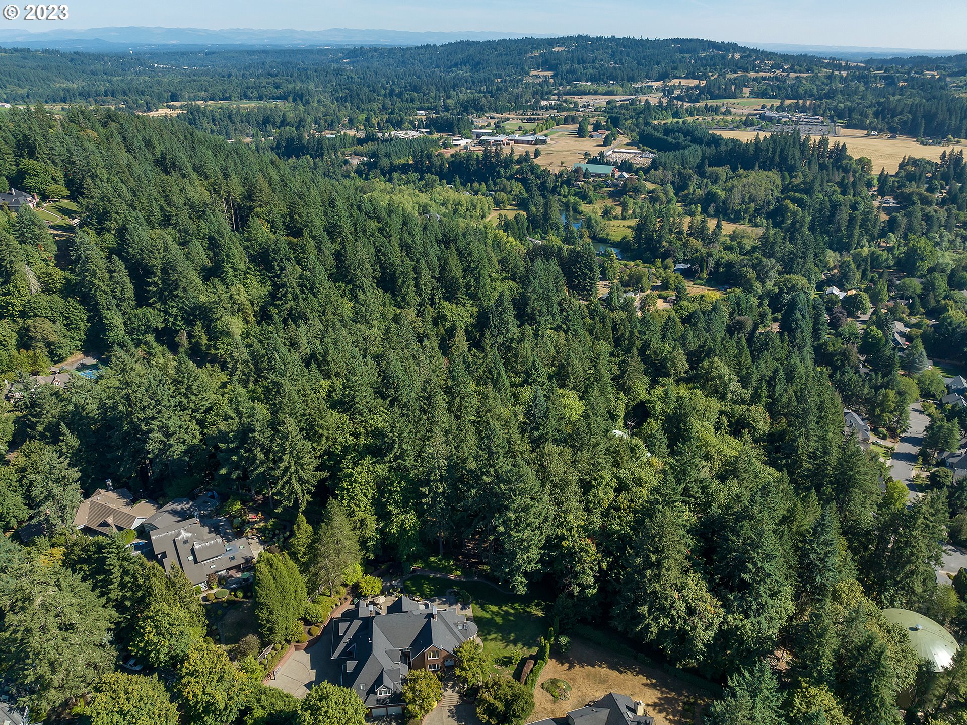 18815 Hilltop, Lake Oswego