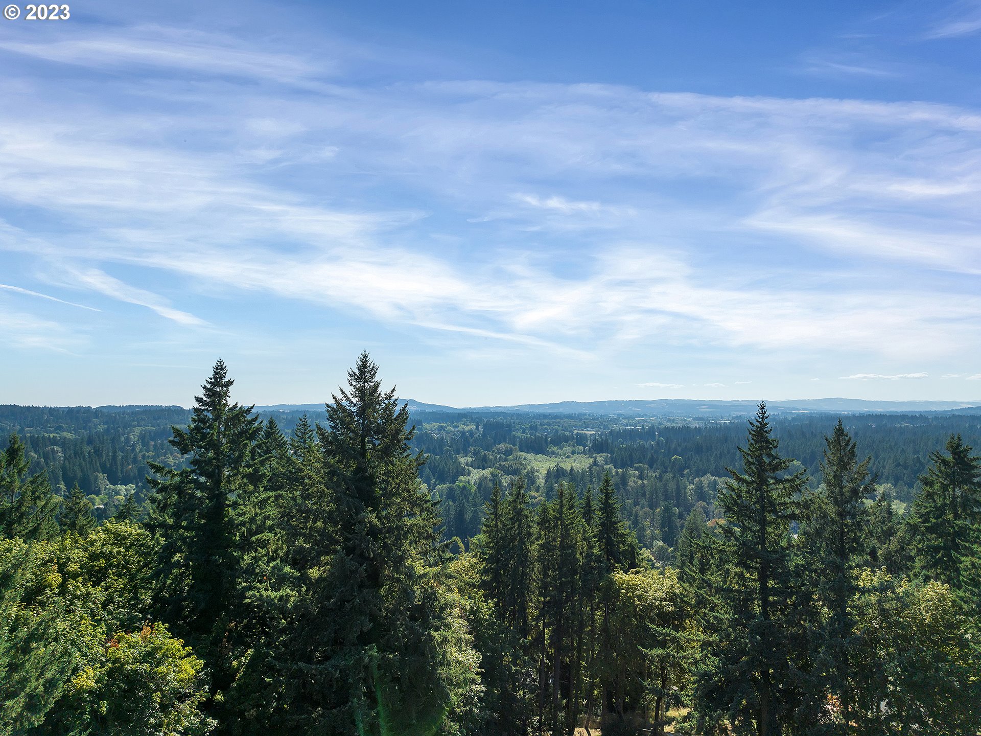 18815 Hilltop, Lake Oswego