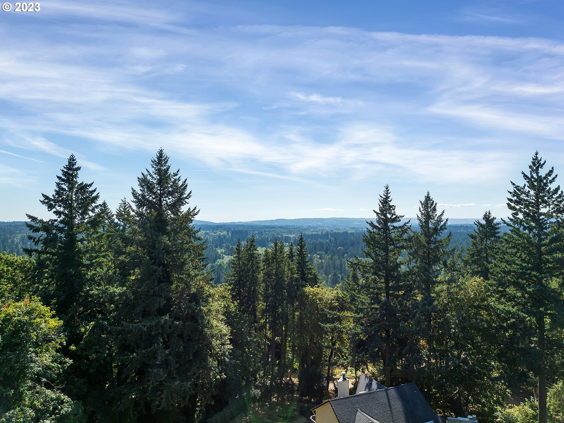 18815 Hilltop, Lake Oswego