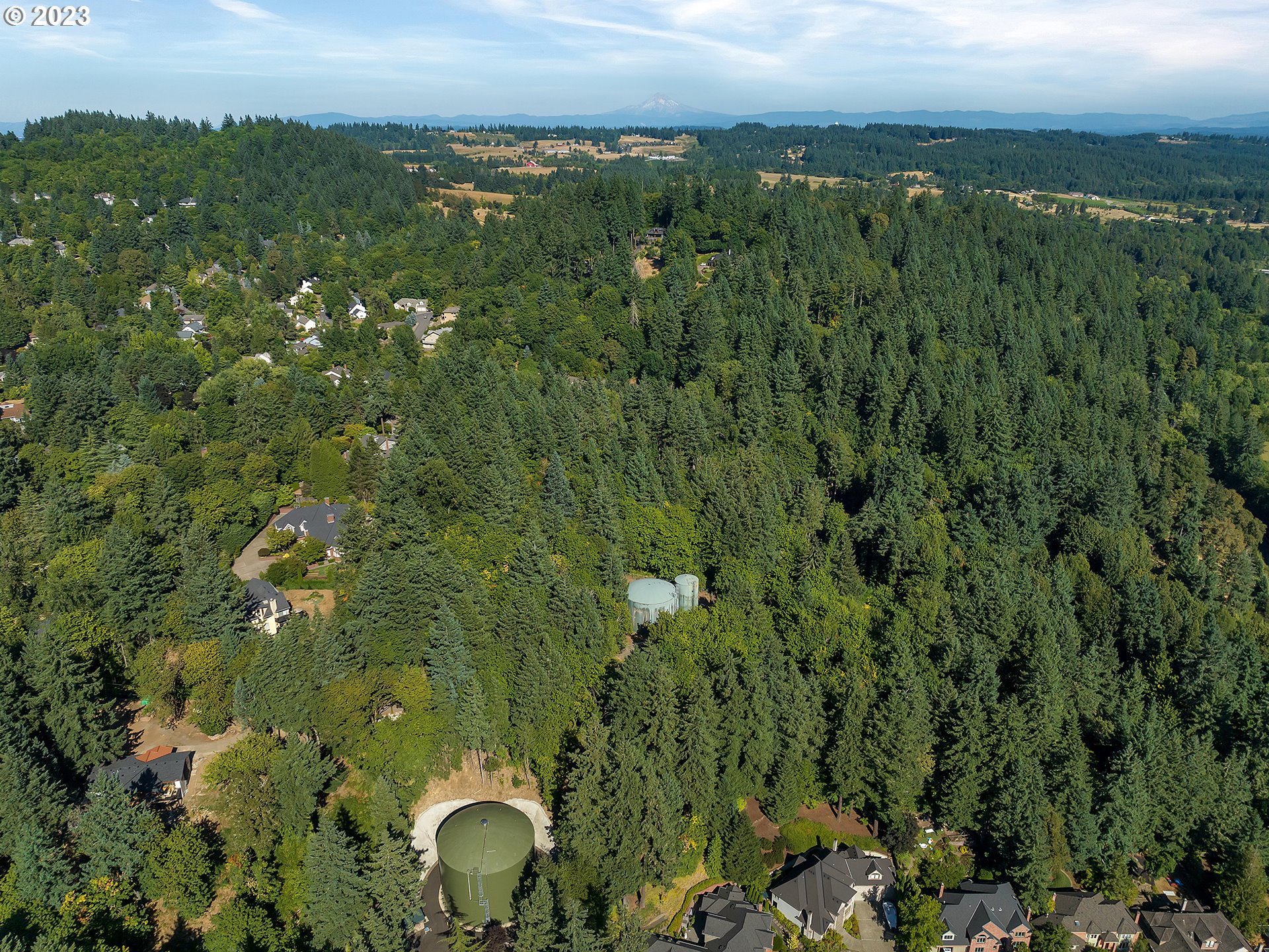 18815 Hilltop, Lake Oswego