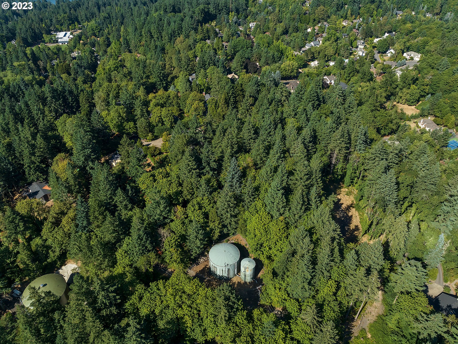 18815 Hilltop, Lake Oswego